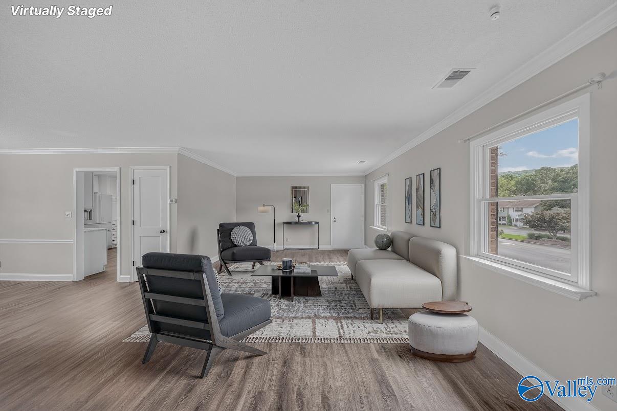 1208 Willowbrook Drive Unit C — photo