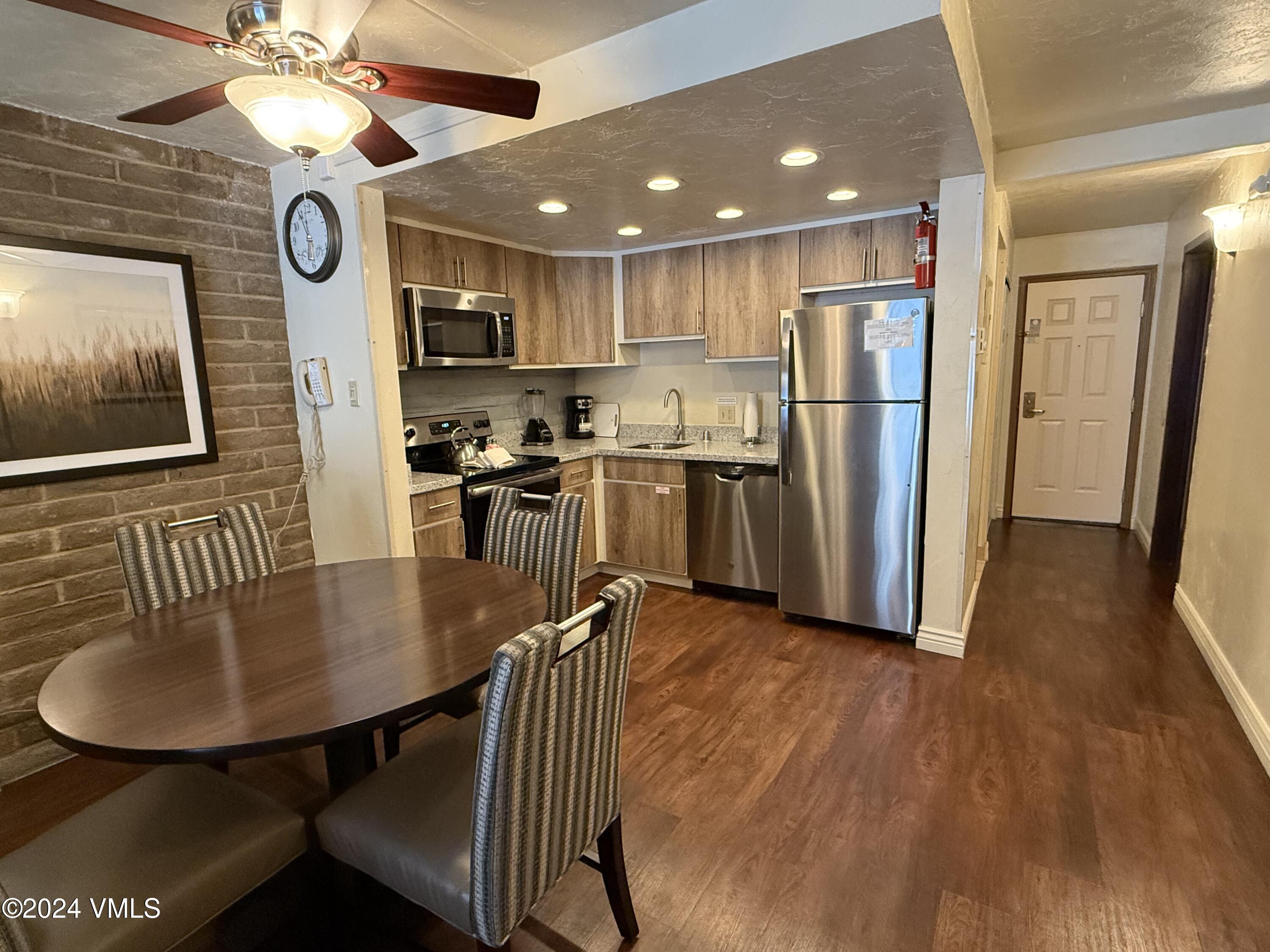1020 Vail View 1215-45 — photo