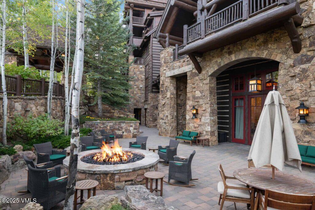 100 Bachelor Ridge 3508/09 — photo