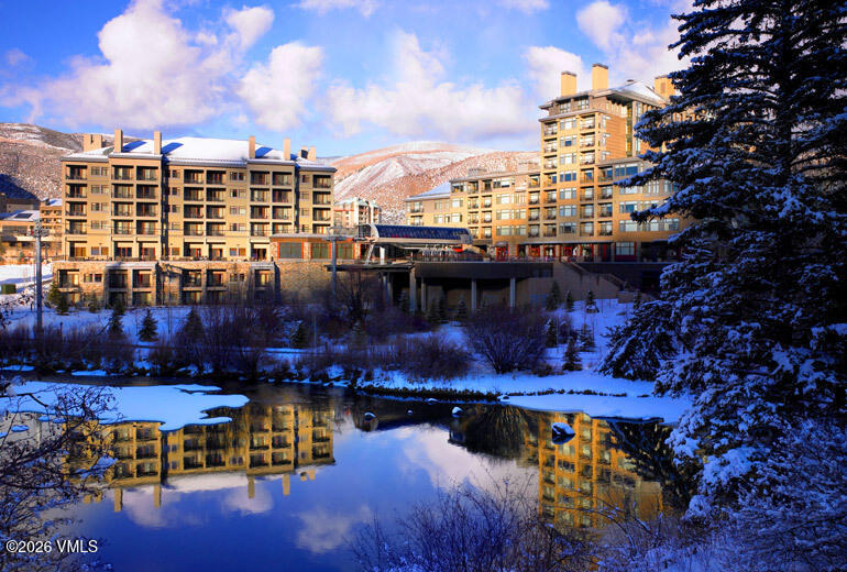218 Riverfront 2306A/B - Wk 51+winter Float — photo