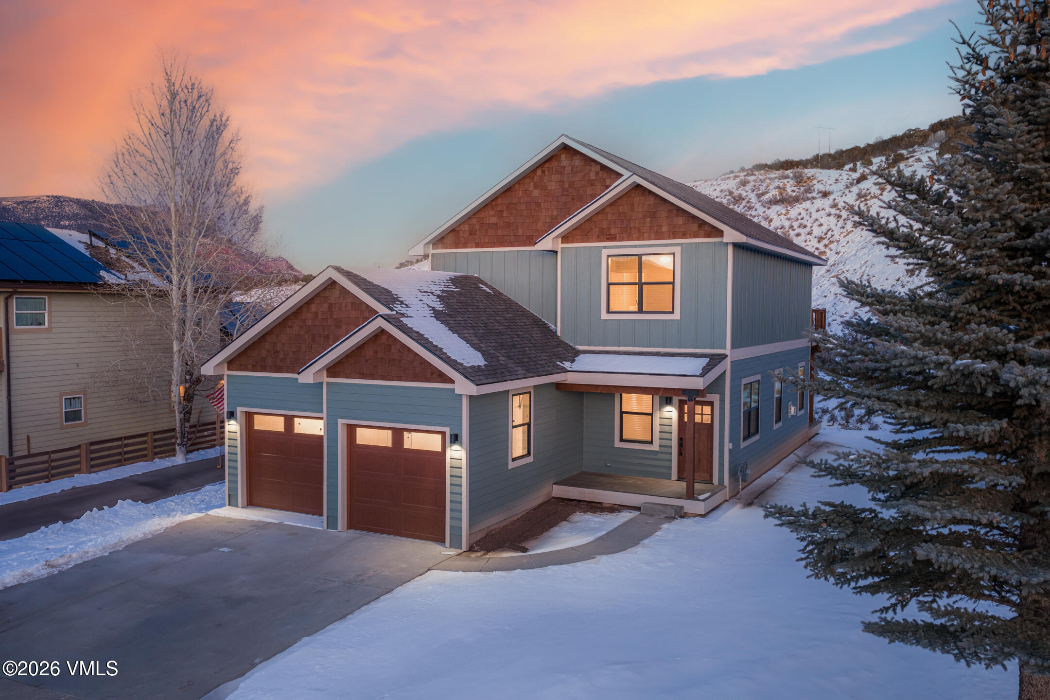 378 Bluffs Drive, Eagle, CO 81631 — photo 2