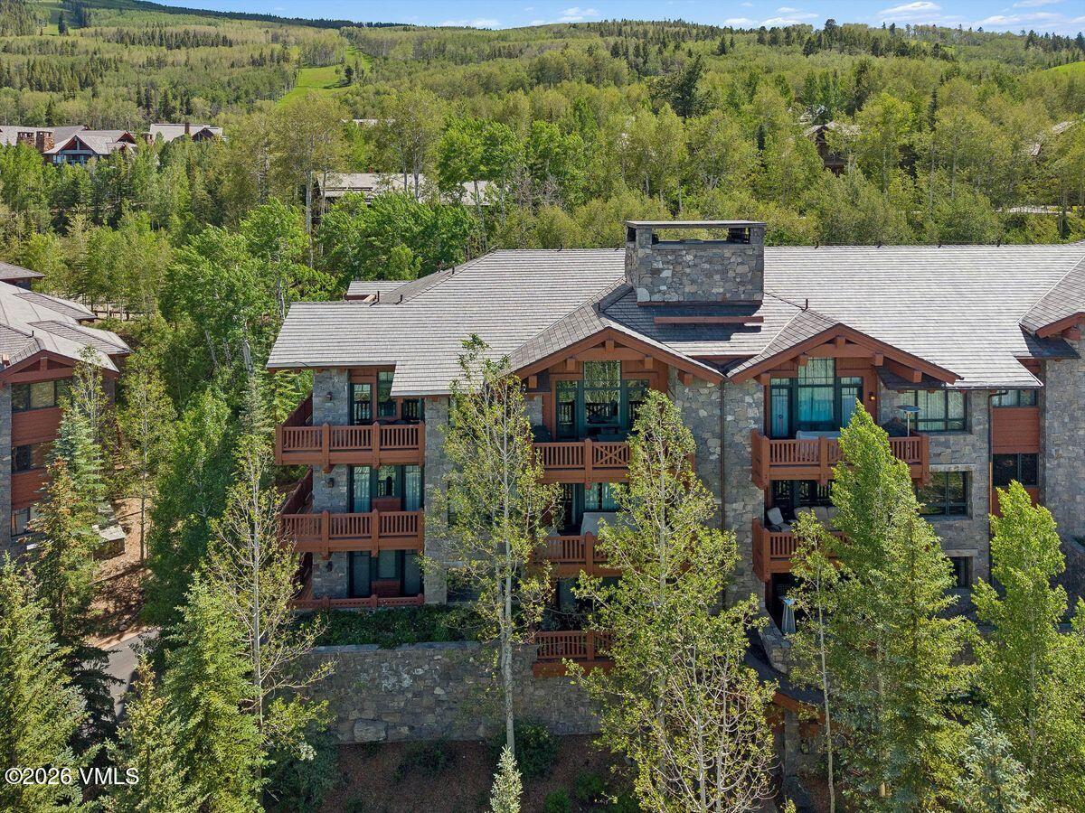 335 Hummingbird Drive B304 — photo