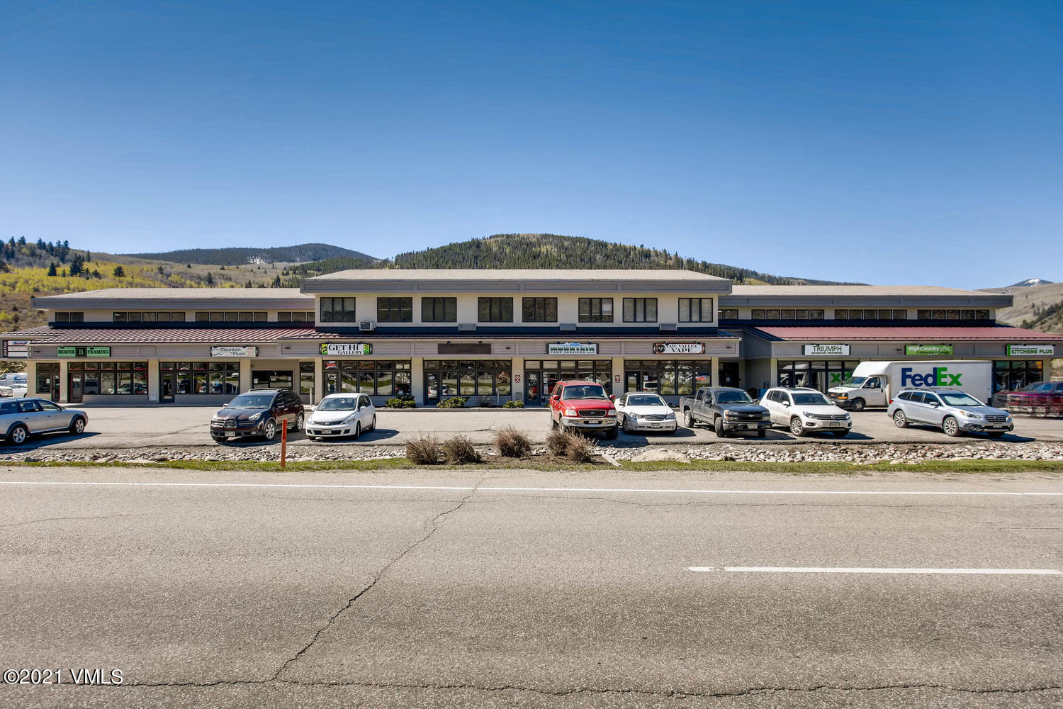 41184 US-6 240 — photo