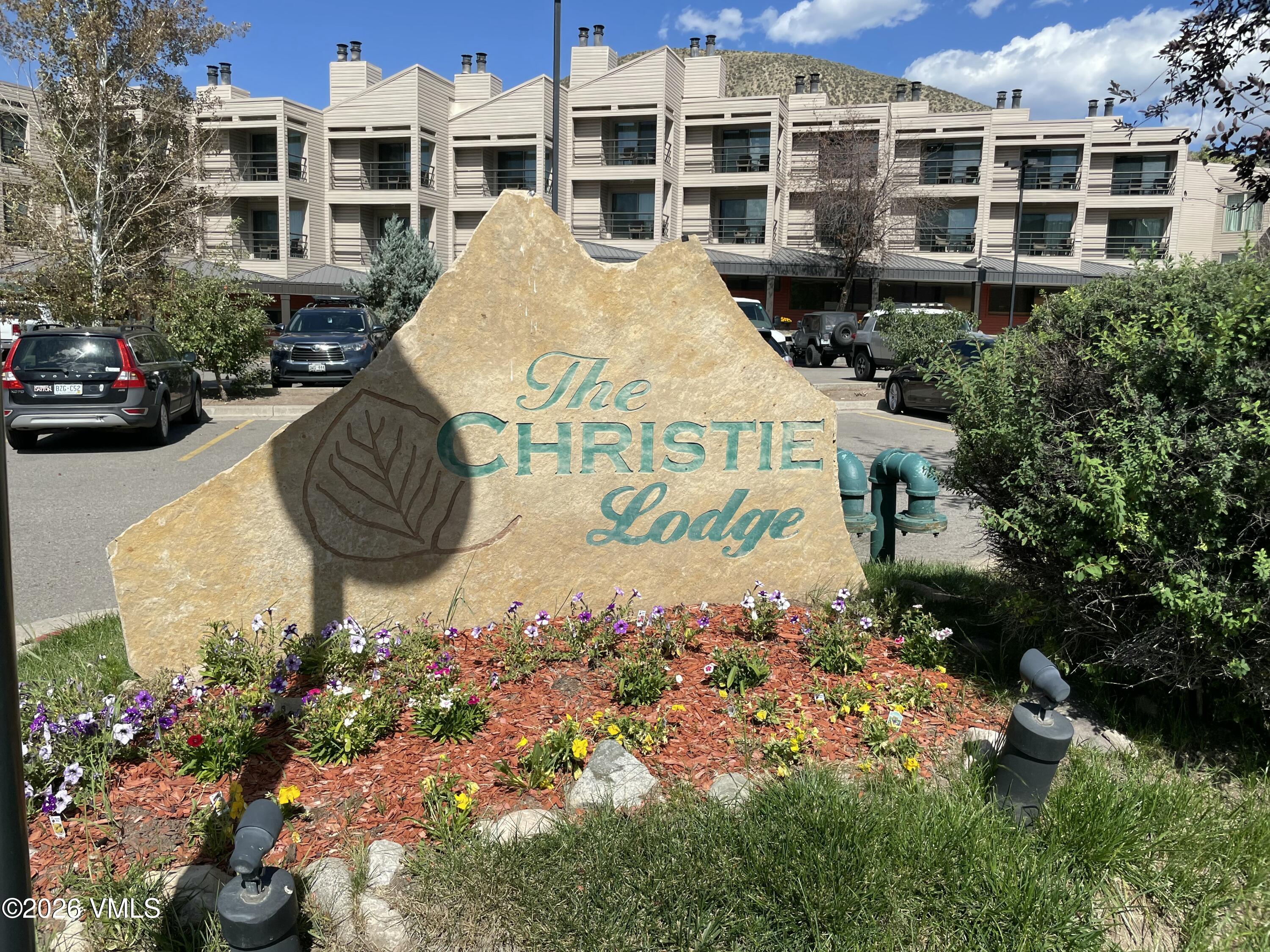 47 E Beaver Creek Boulevard 276 — photo