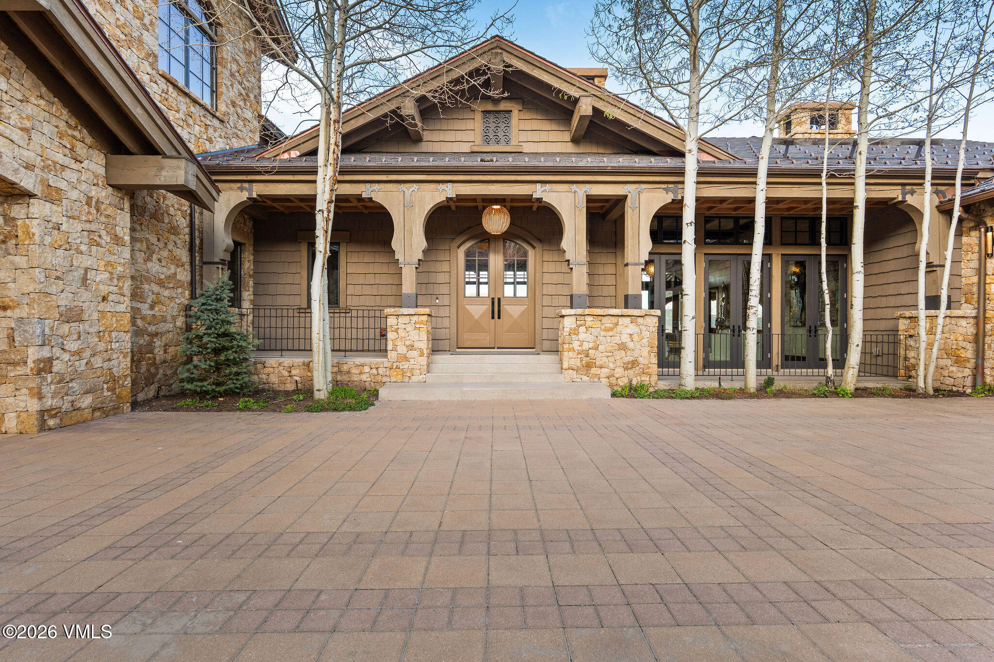 300 Aspen Bluff Lane — photo