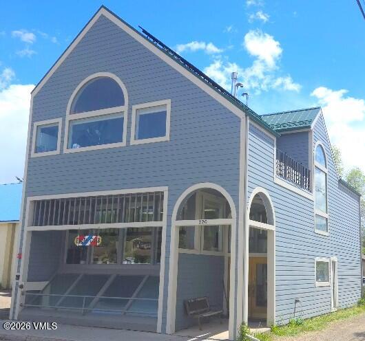 120 E 3rd Street — photo