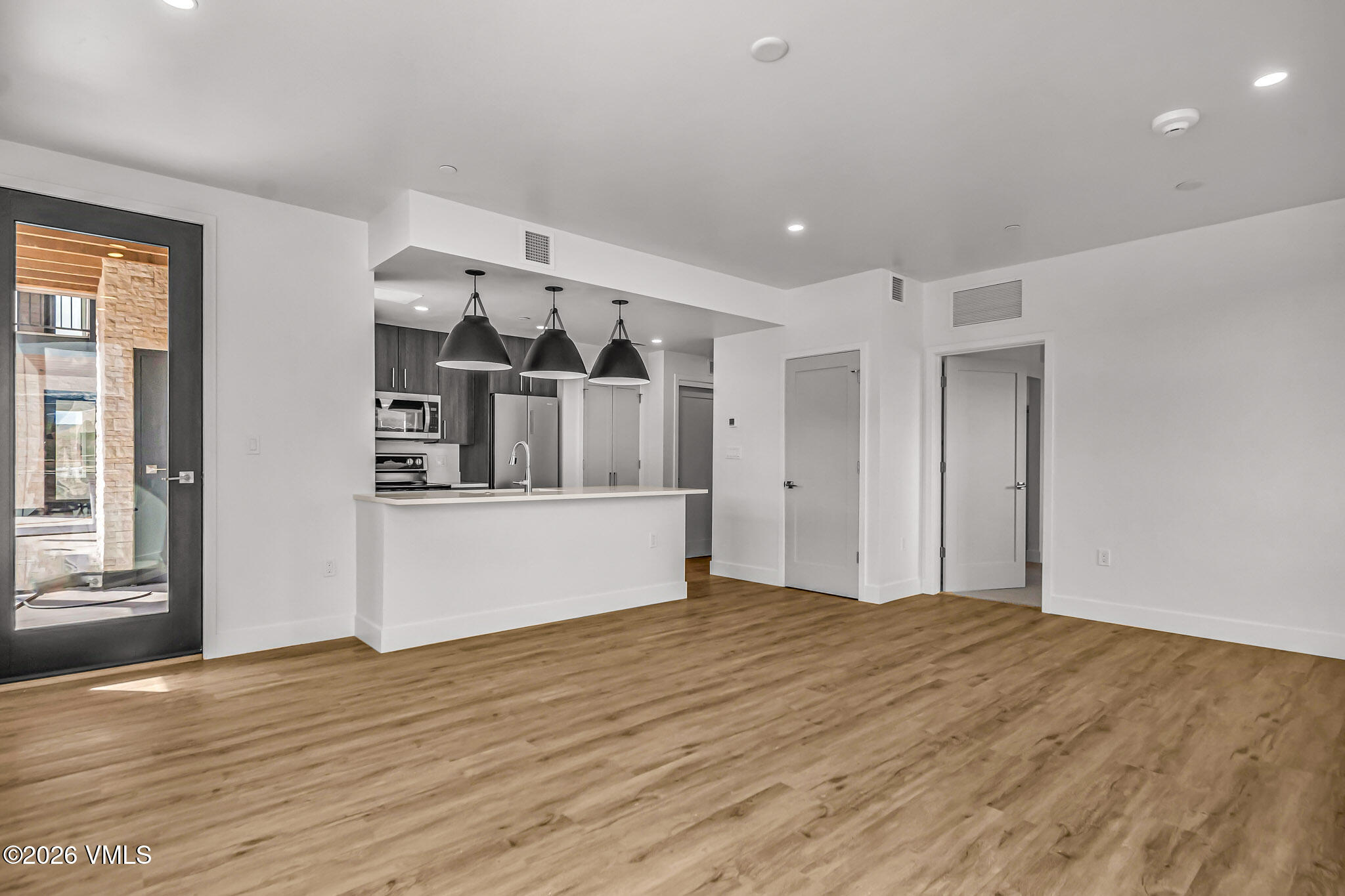 91 Mount Hope Circle C103 — photo