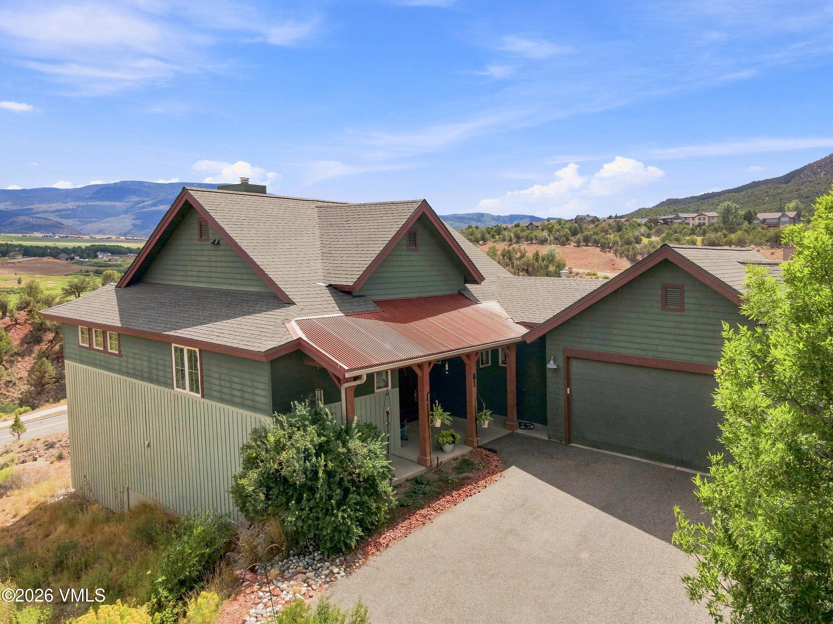 61 Open Sky Circle — photo