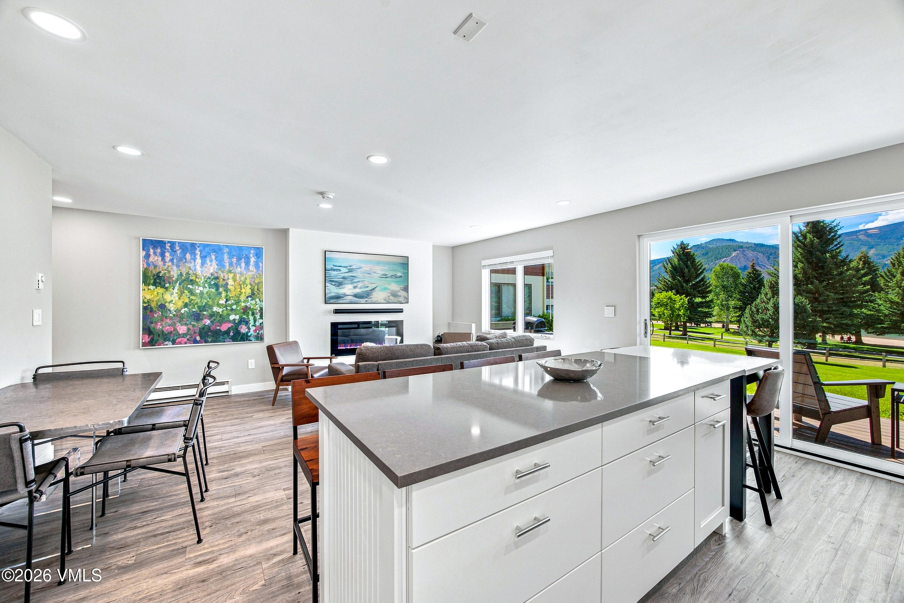 510 W Beaver Creek Boulevard B101 — photo