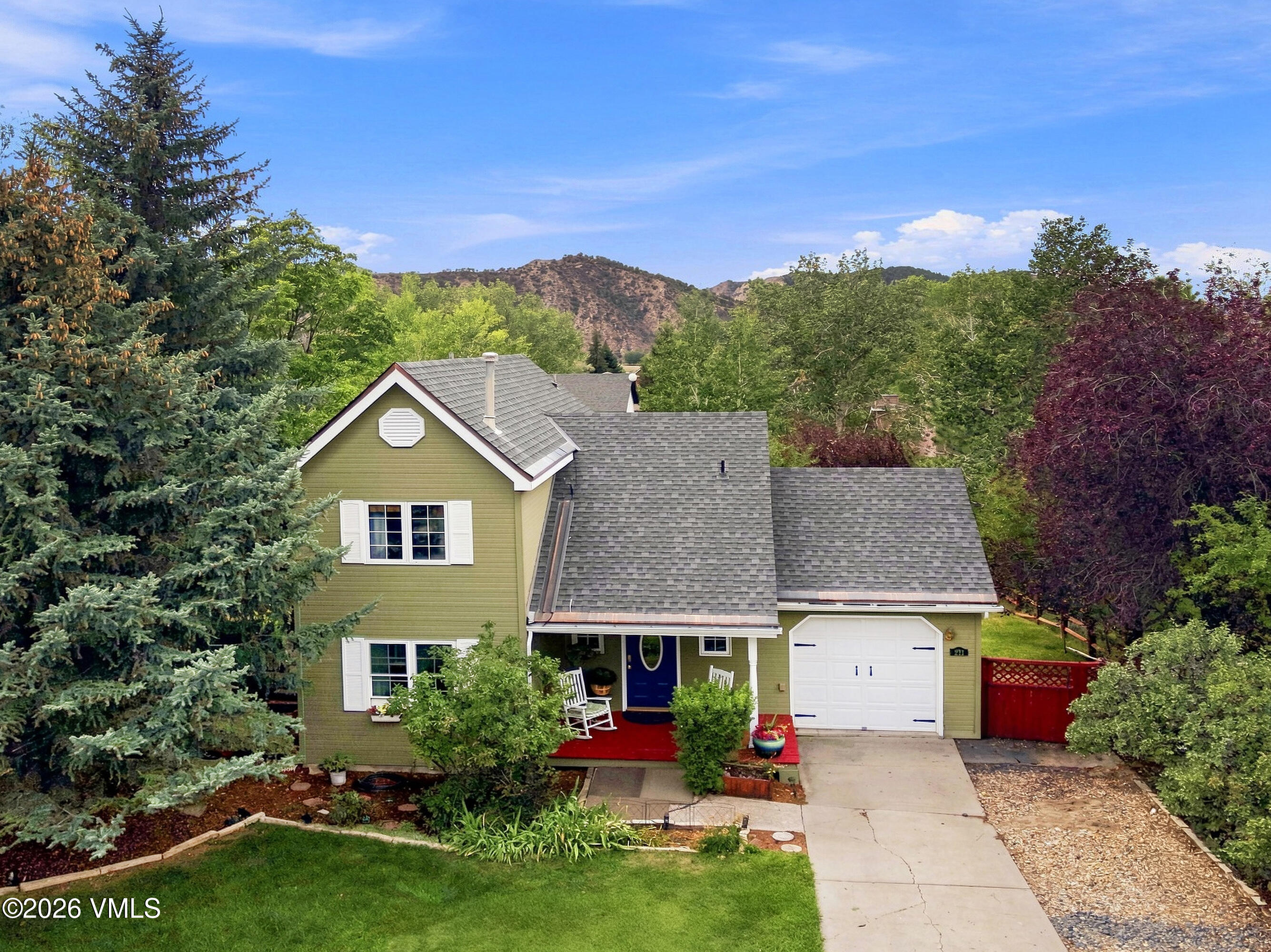211 Ryshot — photo