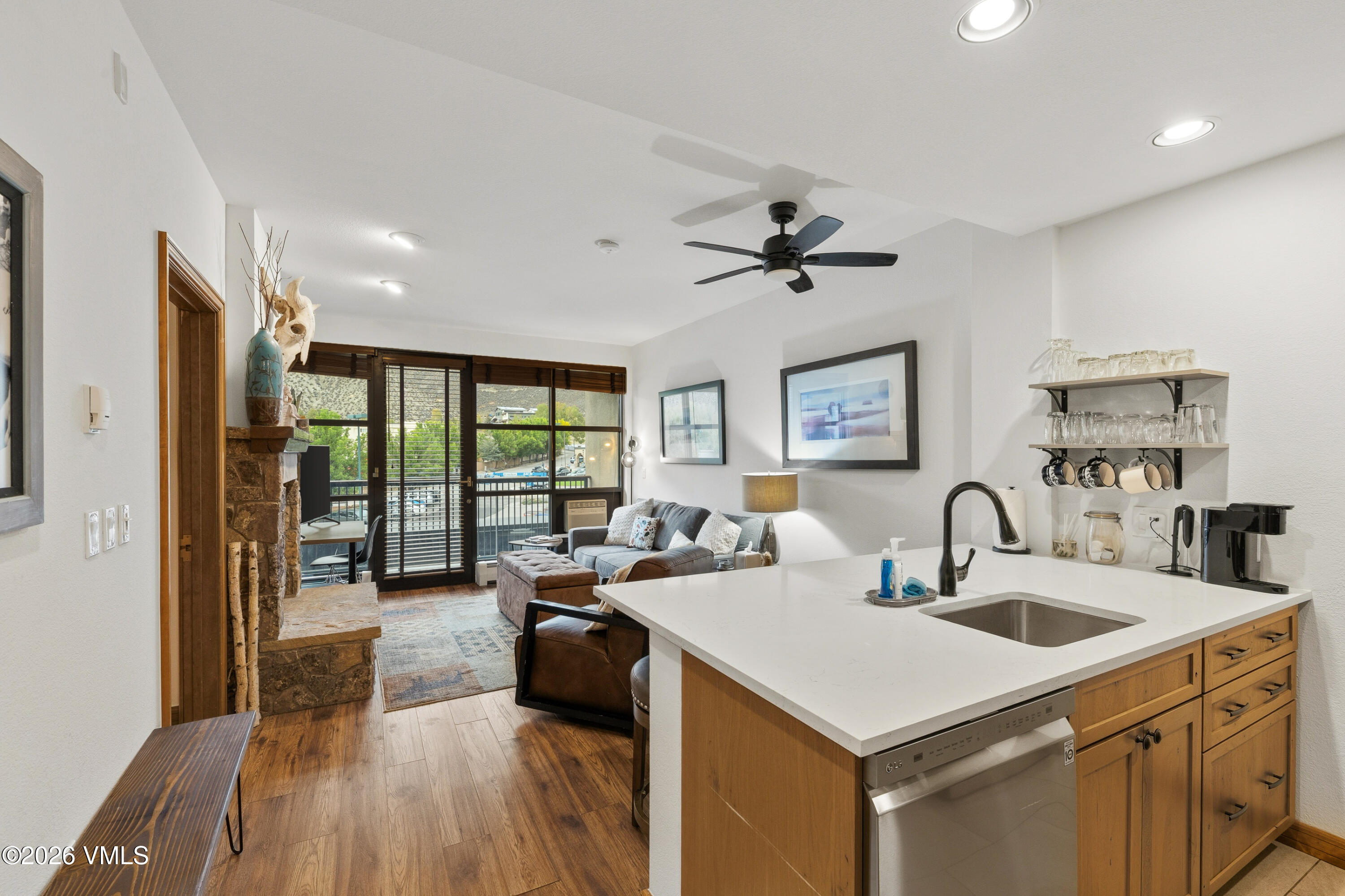 240 Chapel Place #Br208 — photo