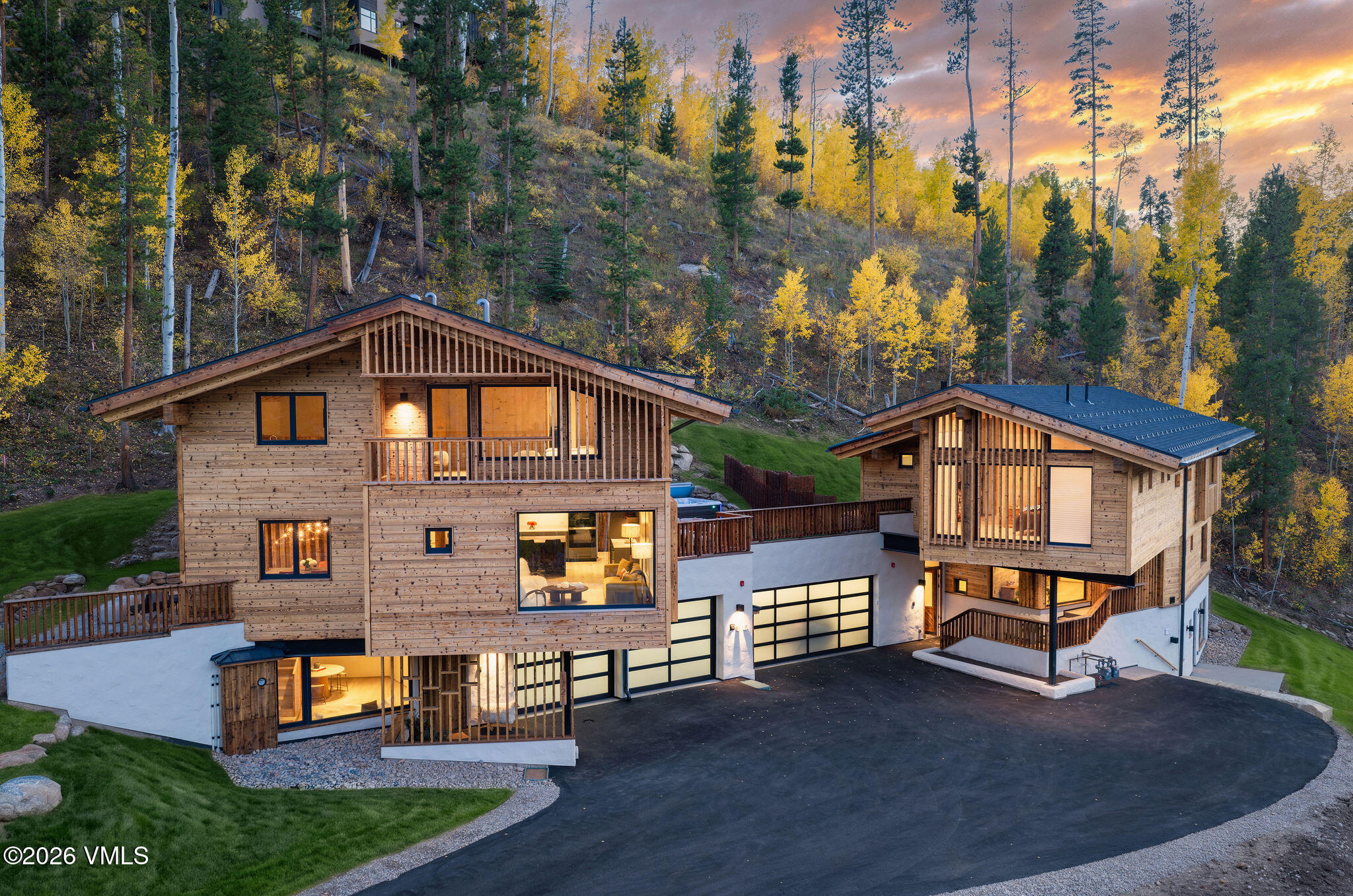 1721 Geneva Drive Unit B — photo