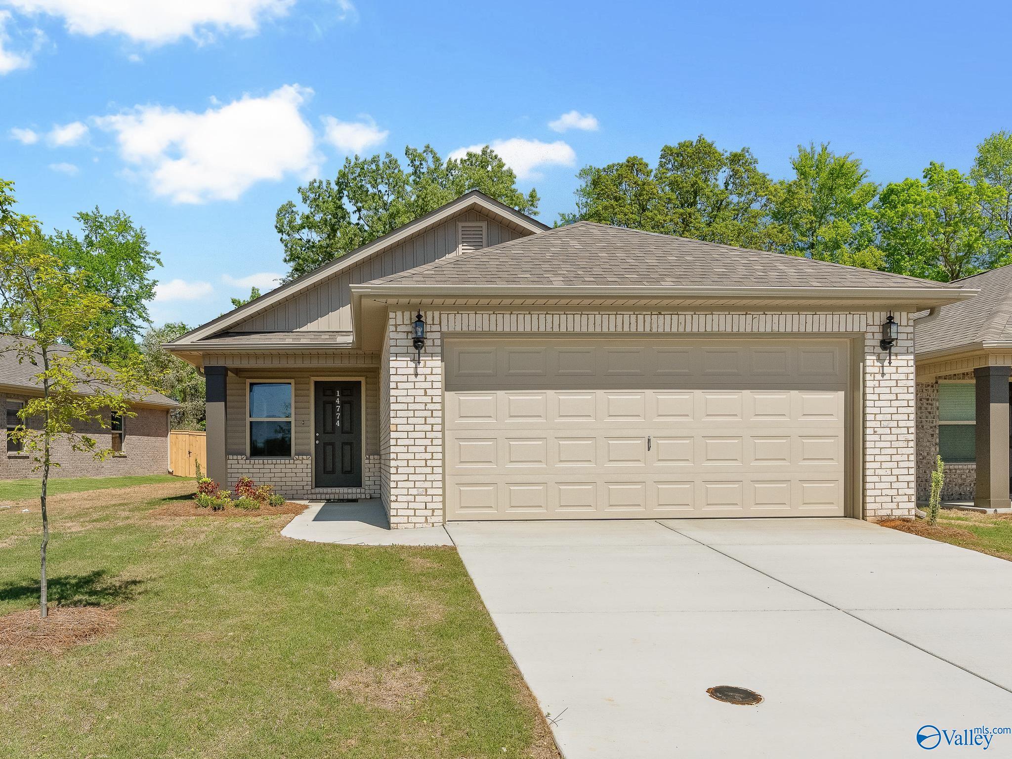 11111 Ravenel Drive — photo