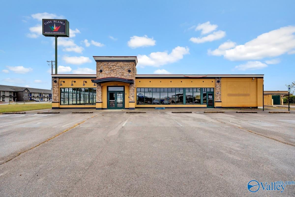 21366 Athens Limestone Boulevard — photo