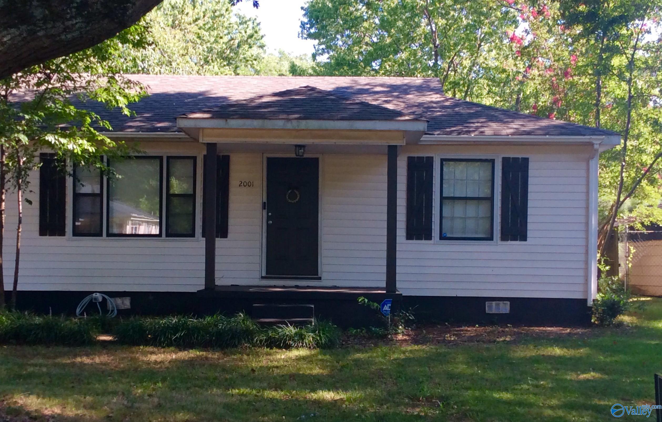 2001 10th Street SE, Decatur, AL 35601