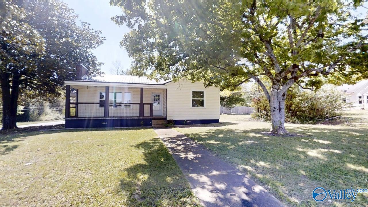 924 Guntersville Road — photo