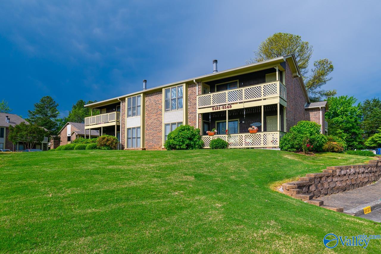 5131 Seven Pine Circle 5131 — photo