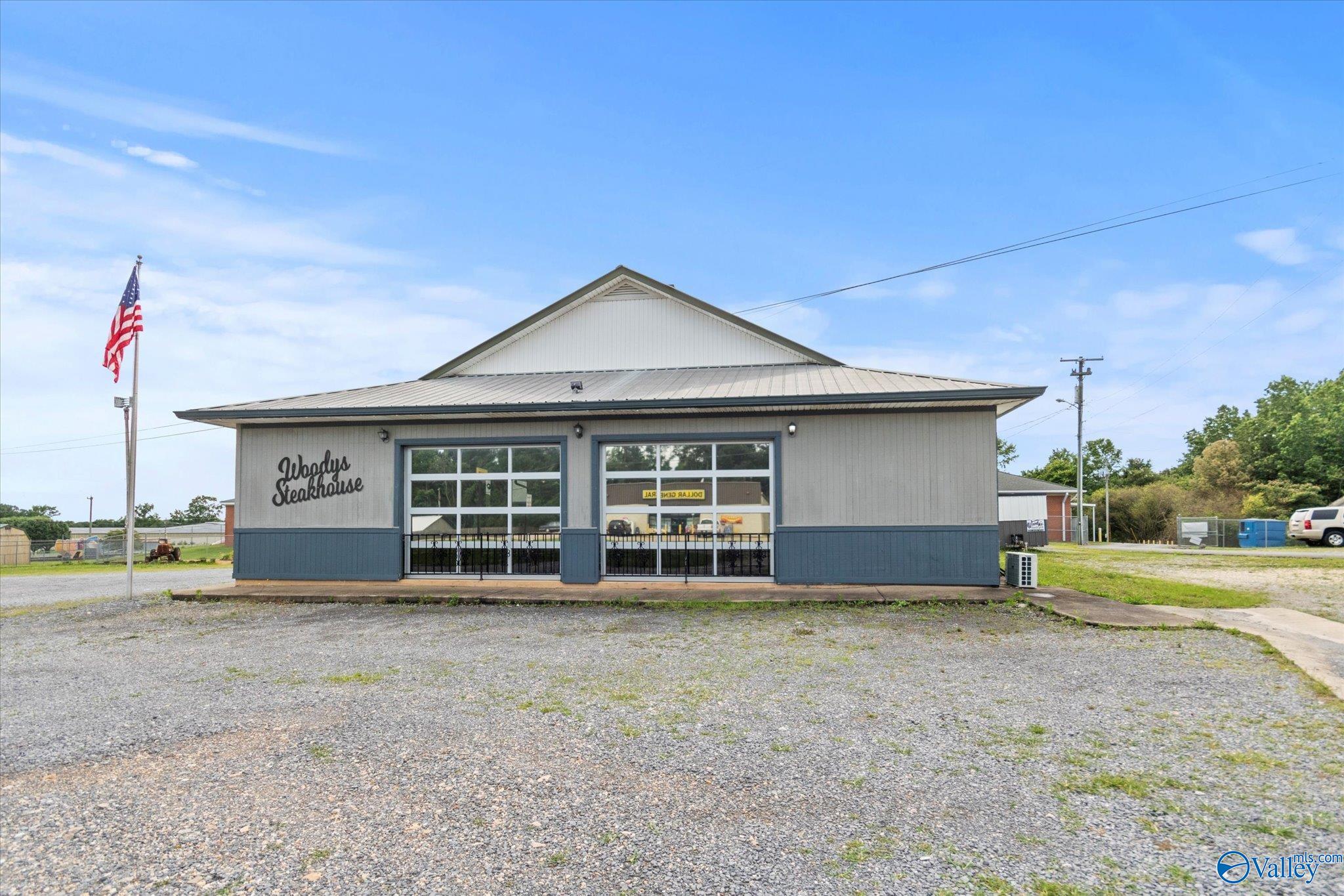 105 County Road 89 — photo