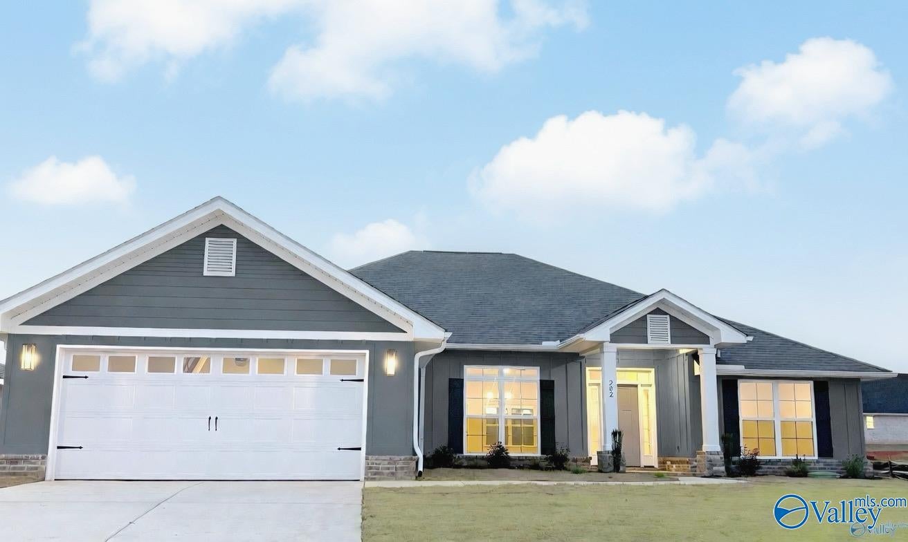 203 Rim Rock Circle — photo