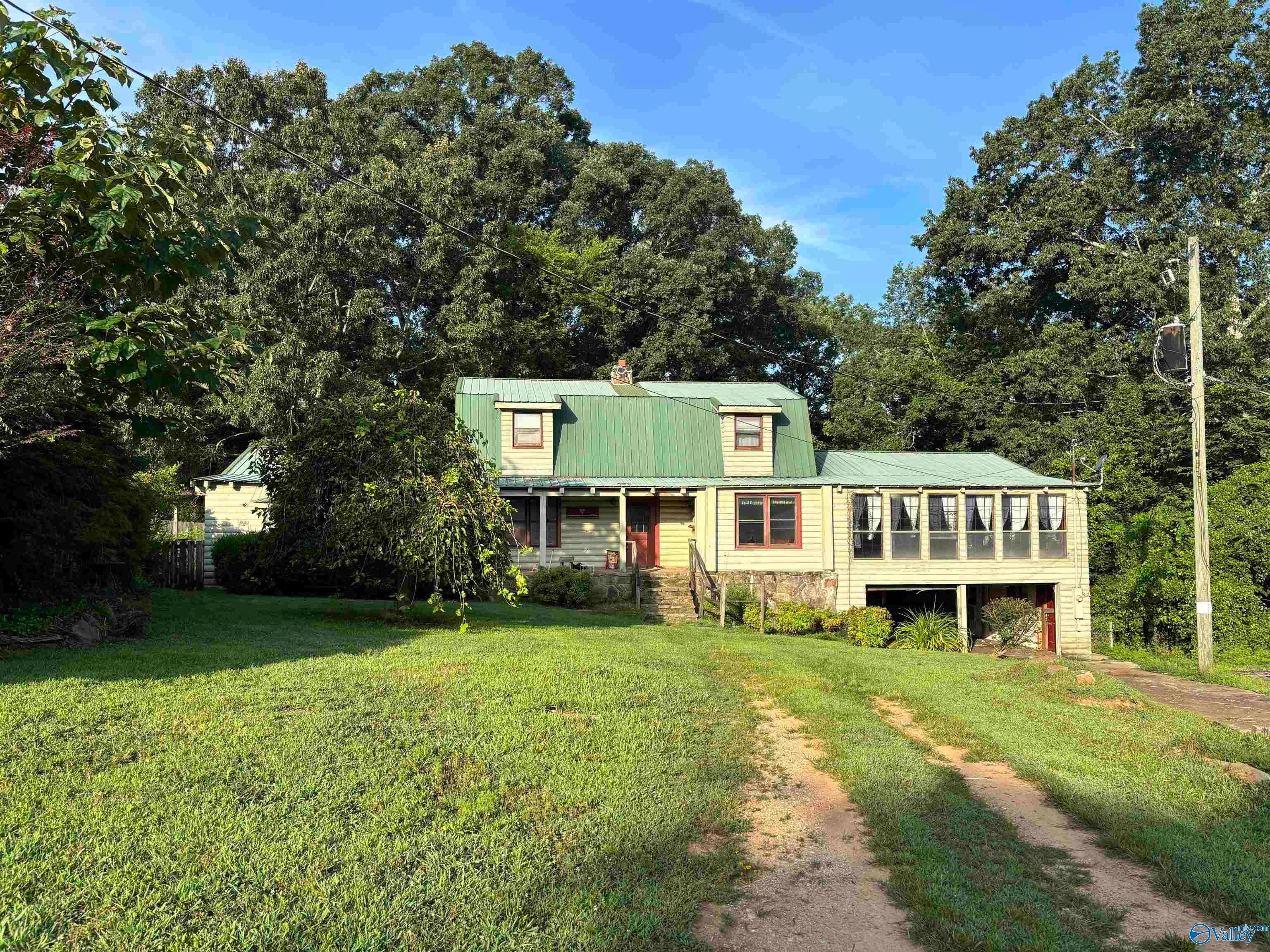 926 Shoal Creek Road — photo