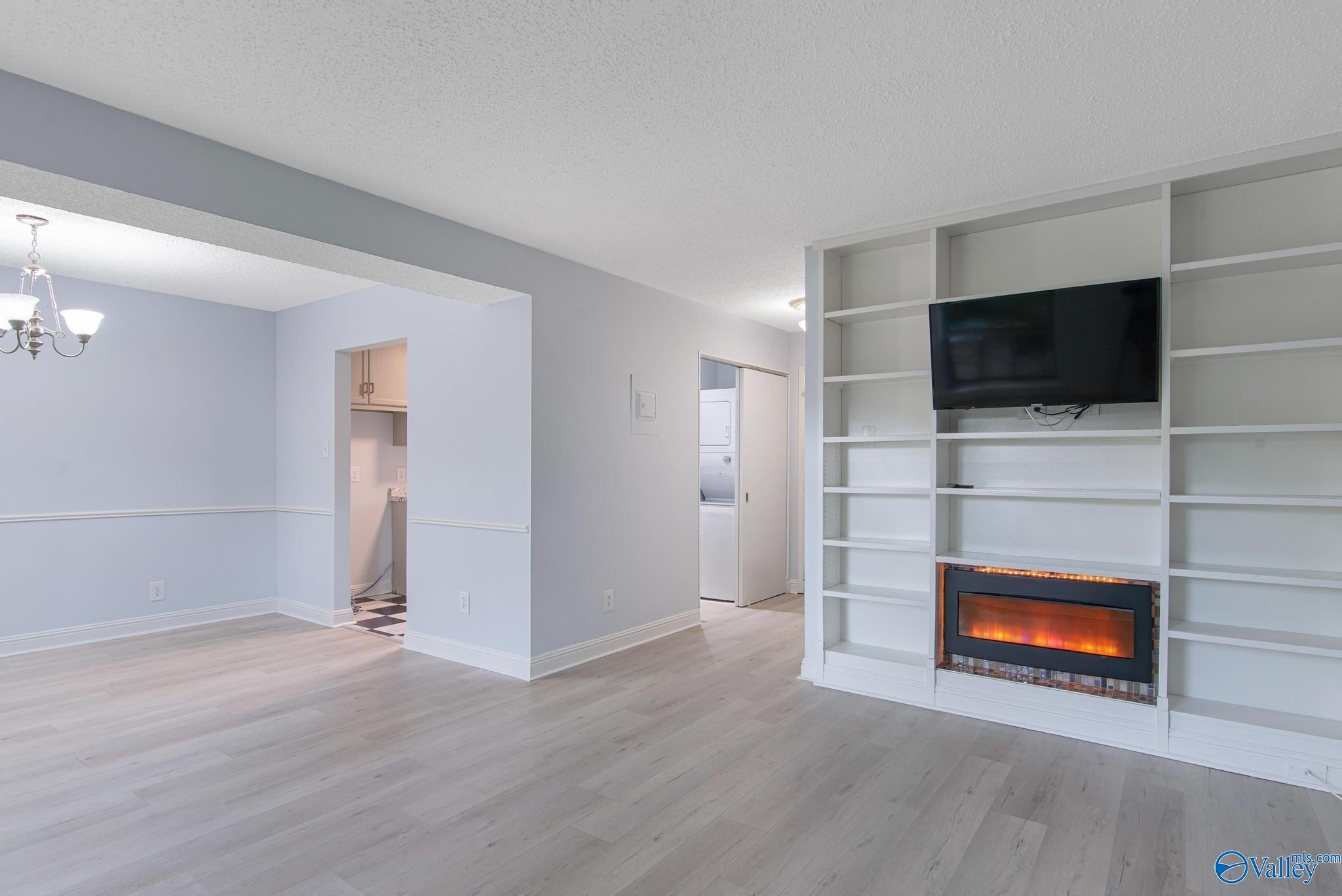 2226 Colony Drive — photo
