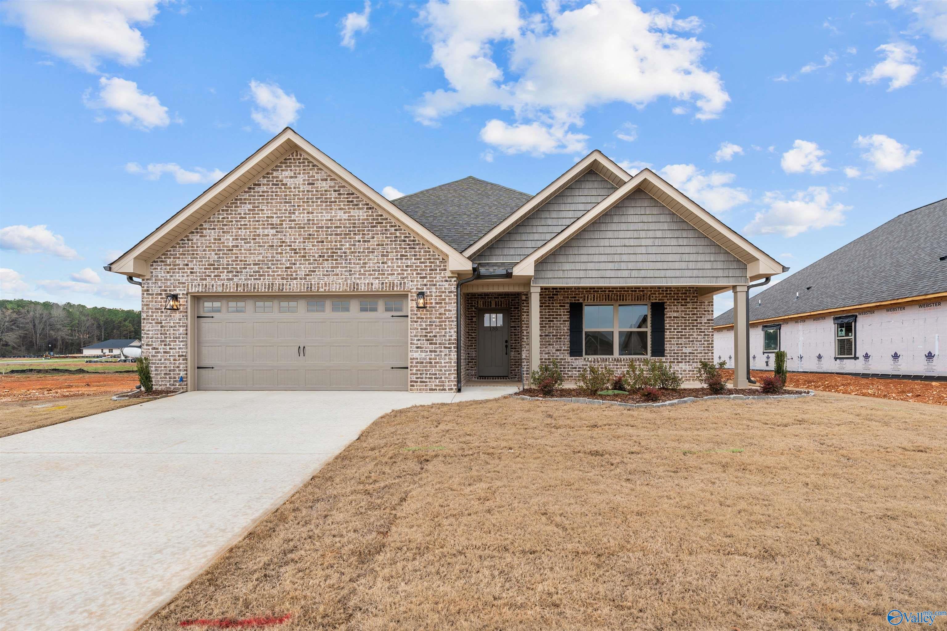 Home in Meridianville, AL 35759 — photo 2