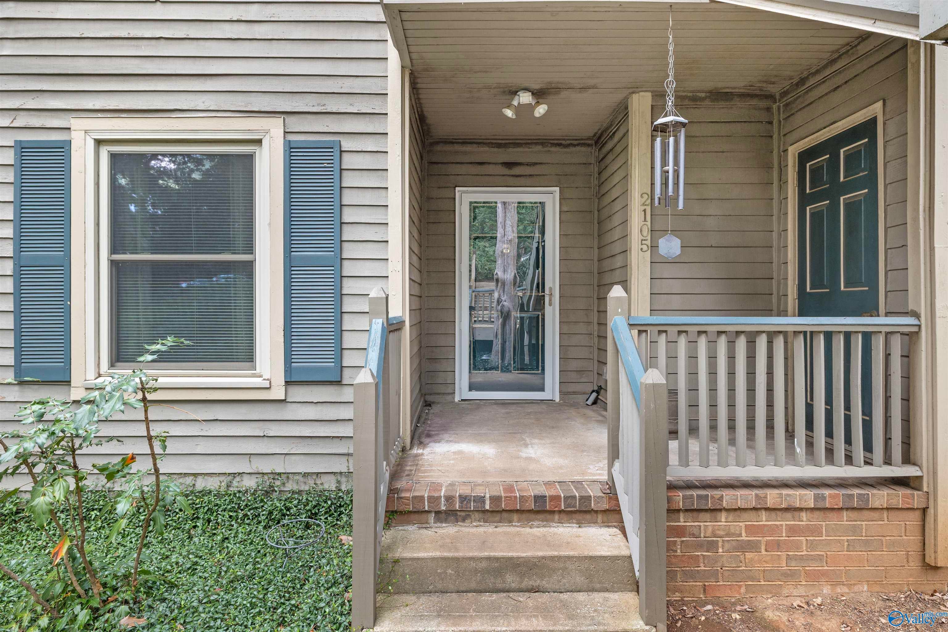2105 Greenwood Place 8 — photo