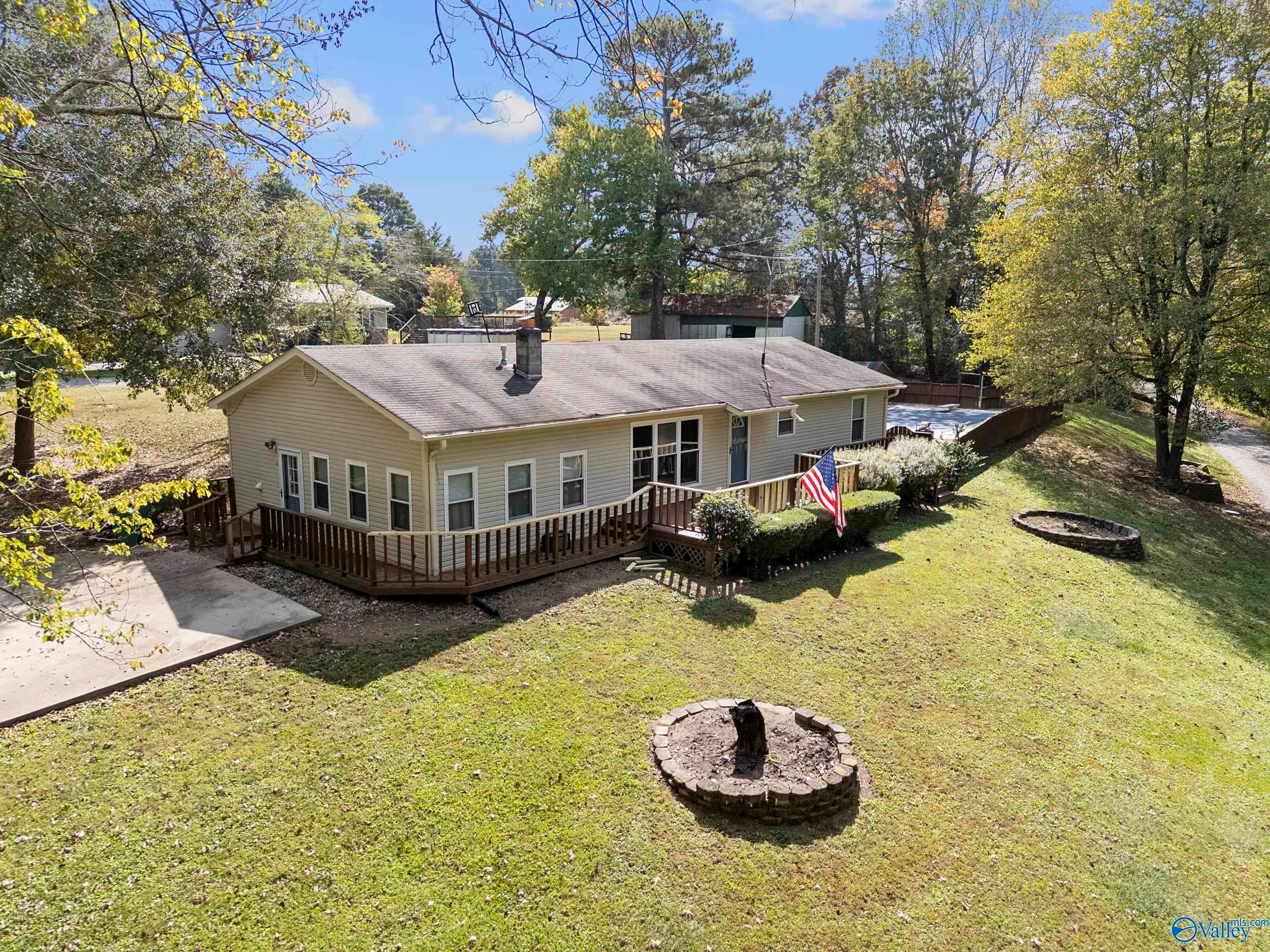 220 County Road 1401 — photo
