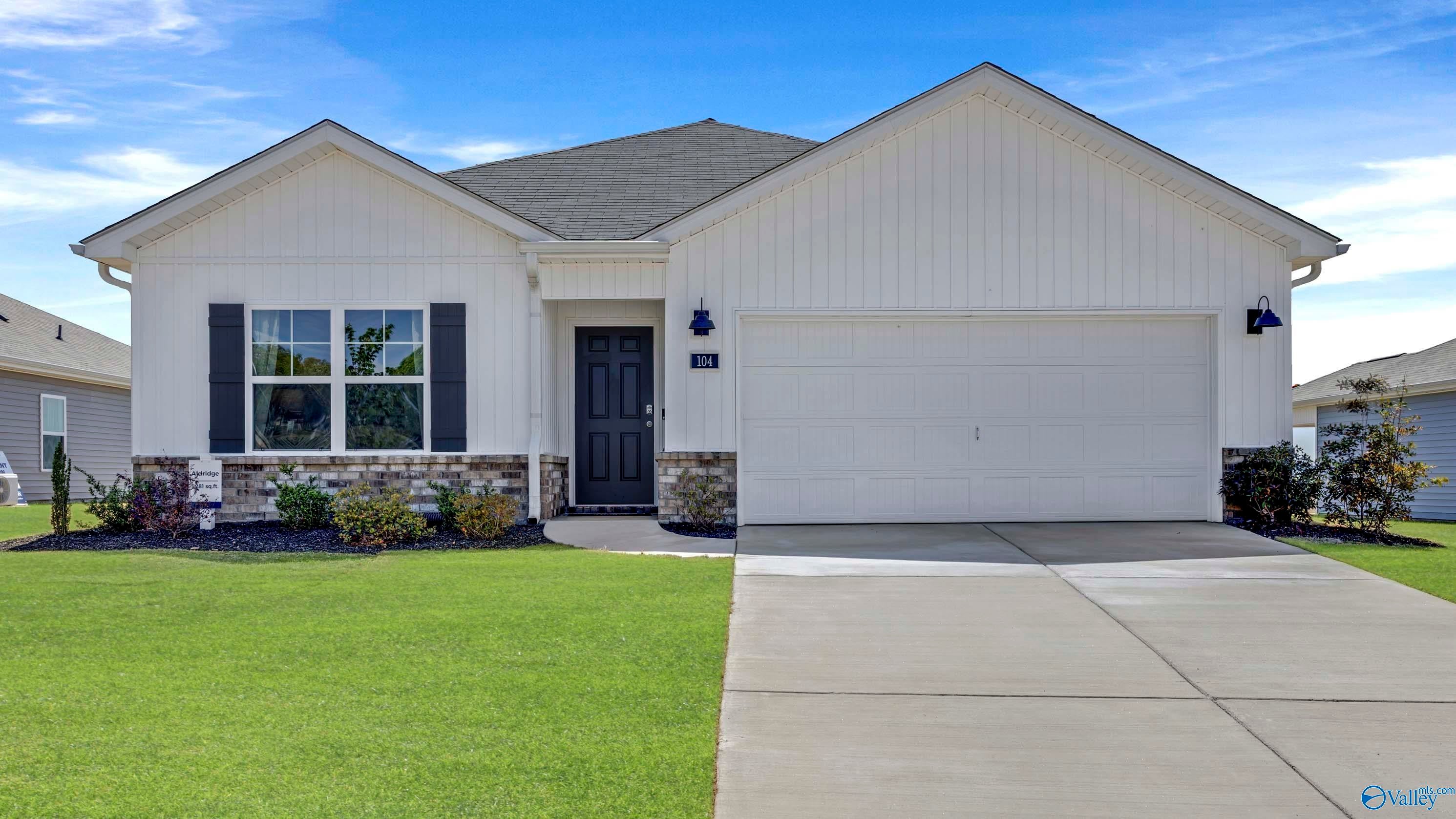 104 Saw Palmetto Drive — photo