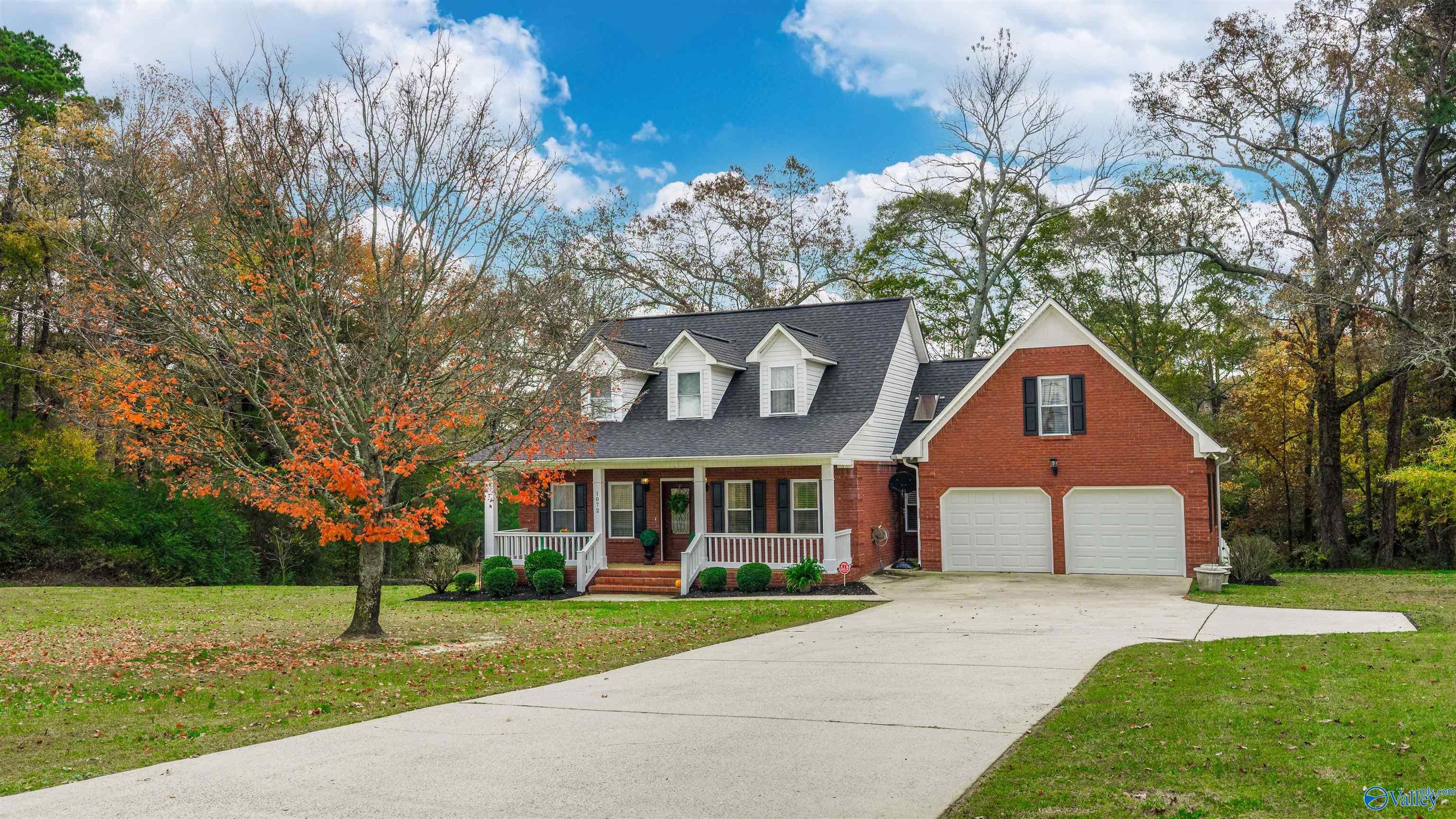 1072 Blessing Road — photo