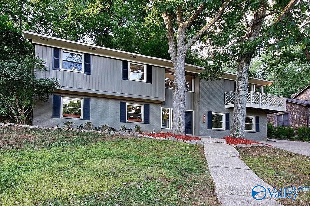 416 Owens Drive SE — photo