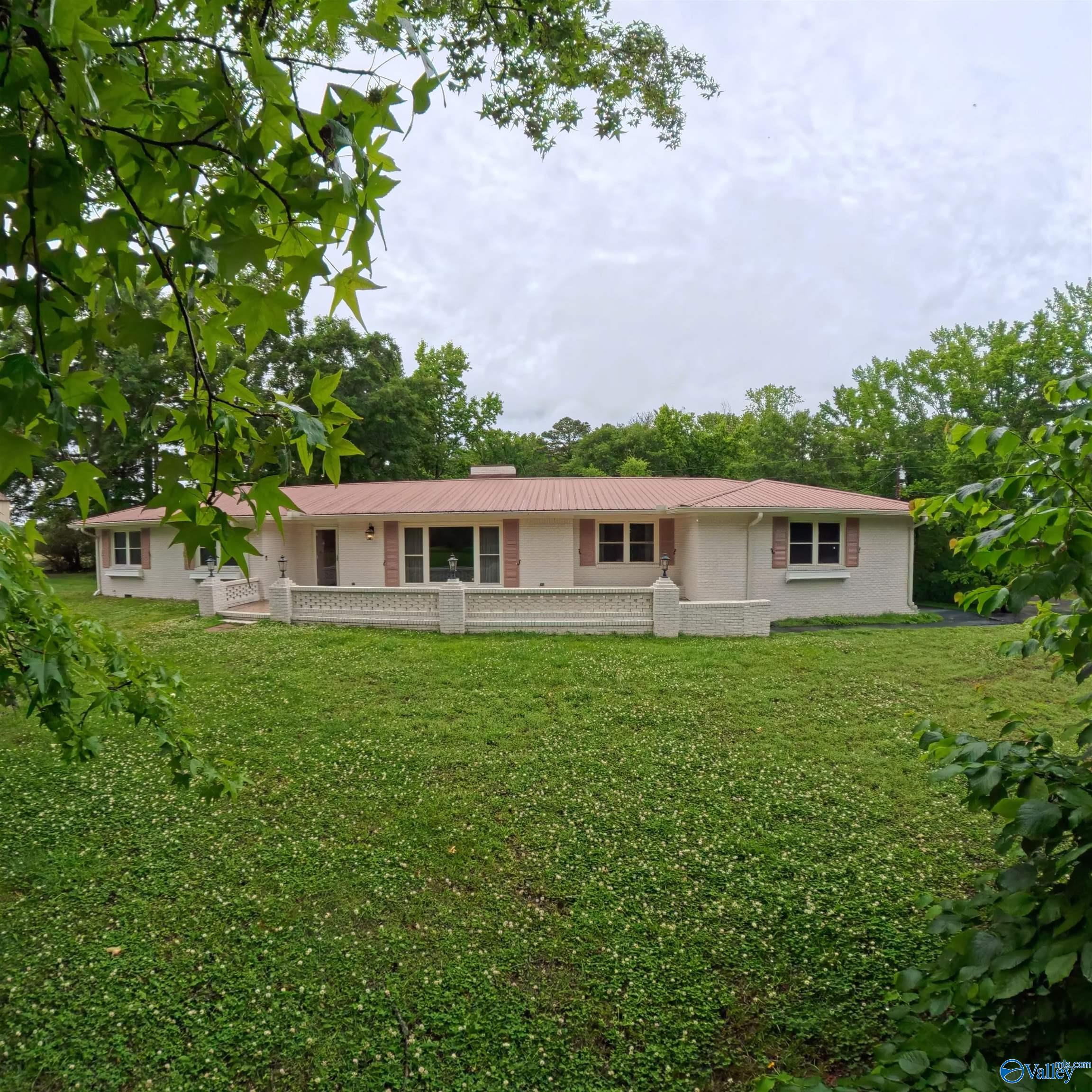 108 Brock Street — photo