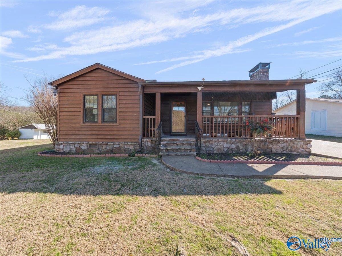 1812 E Willow Street — photo