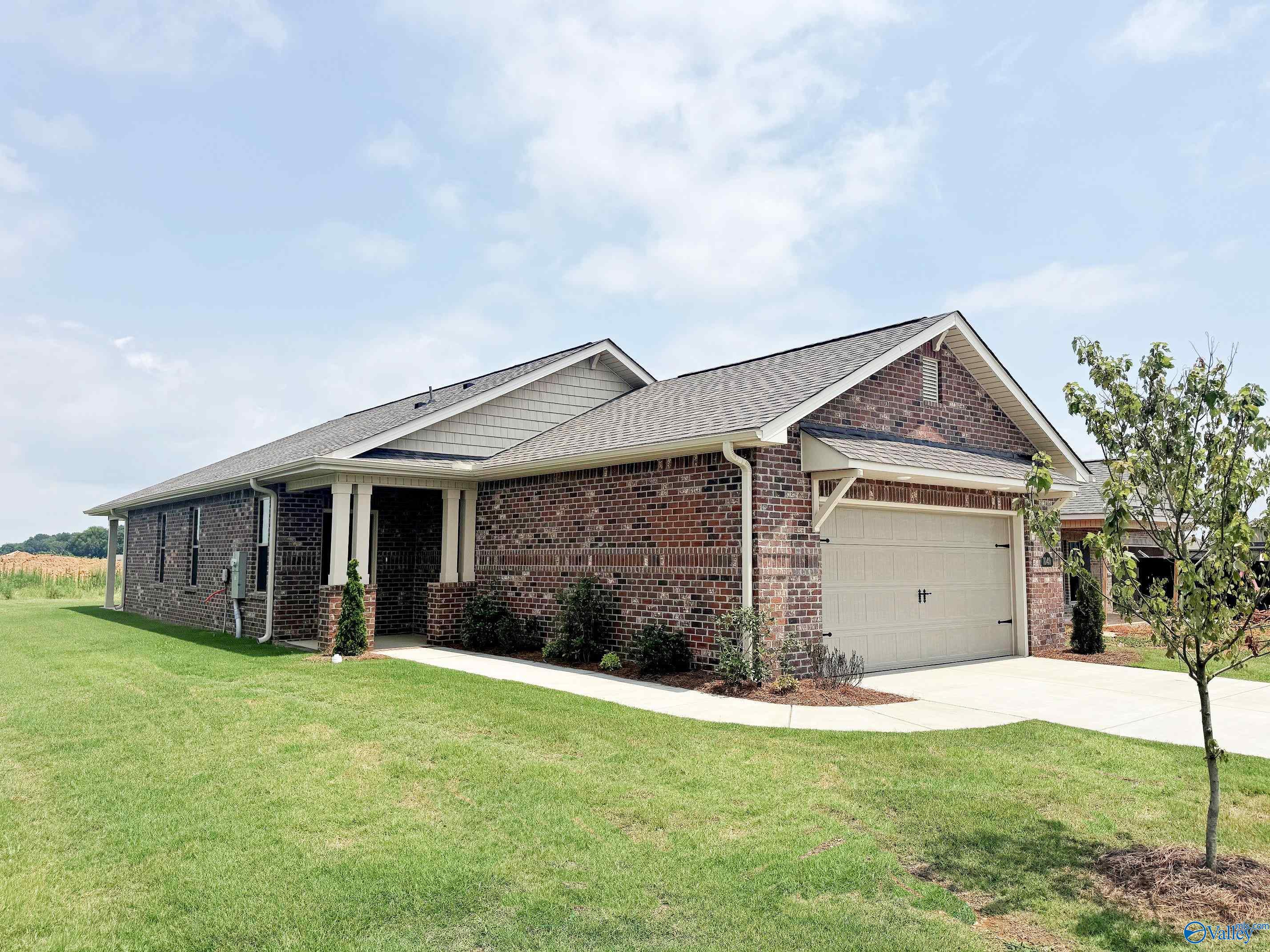 1040 Maplehurst Street, Decatur, AL 35603