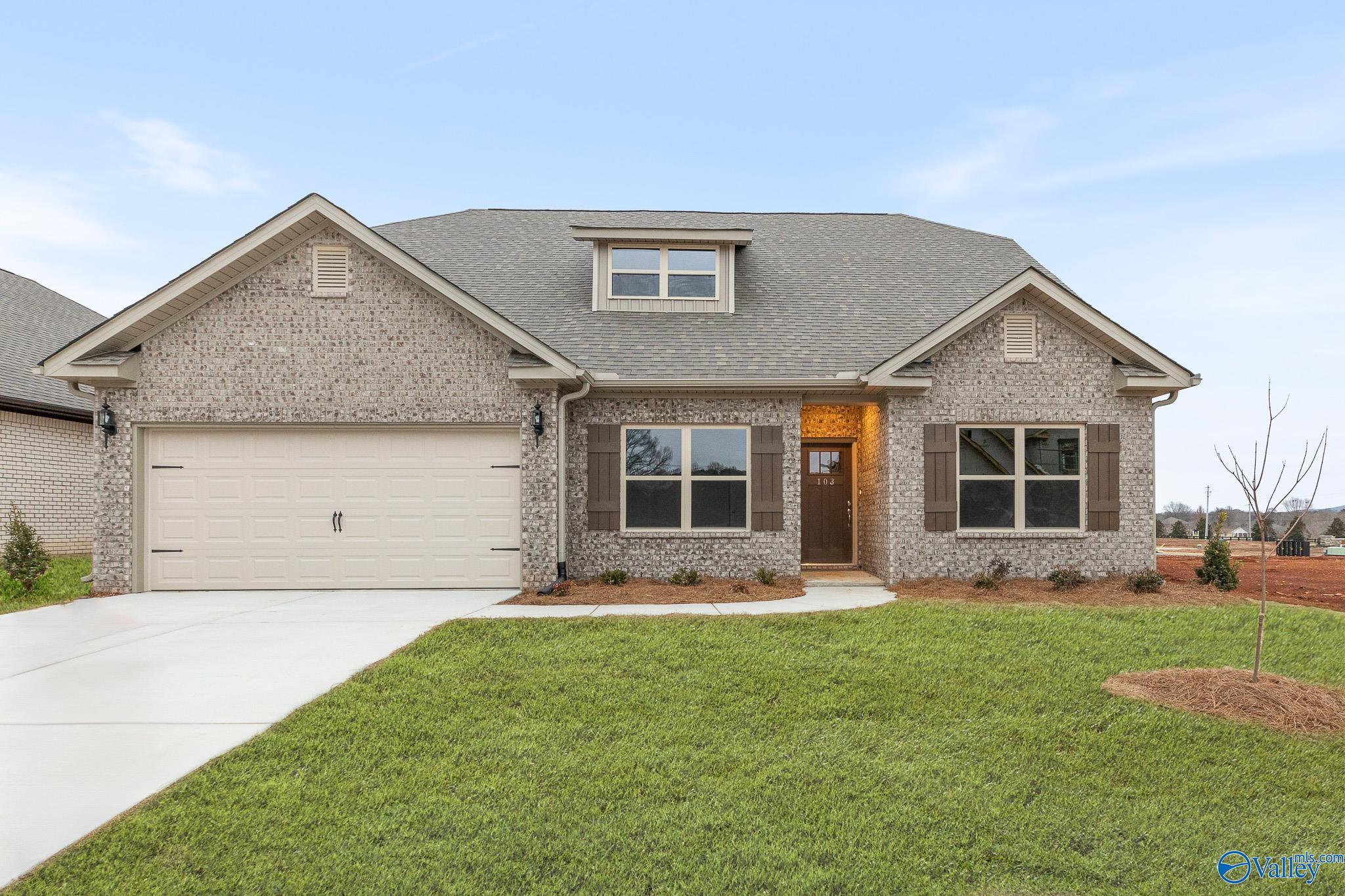 1304 Vermilion Circle — photo