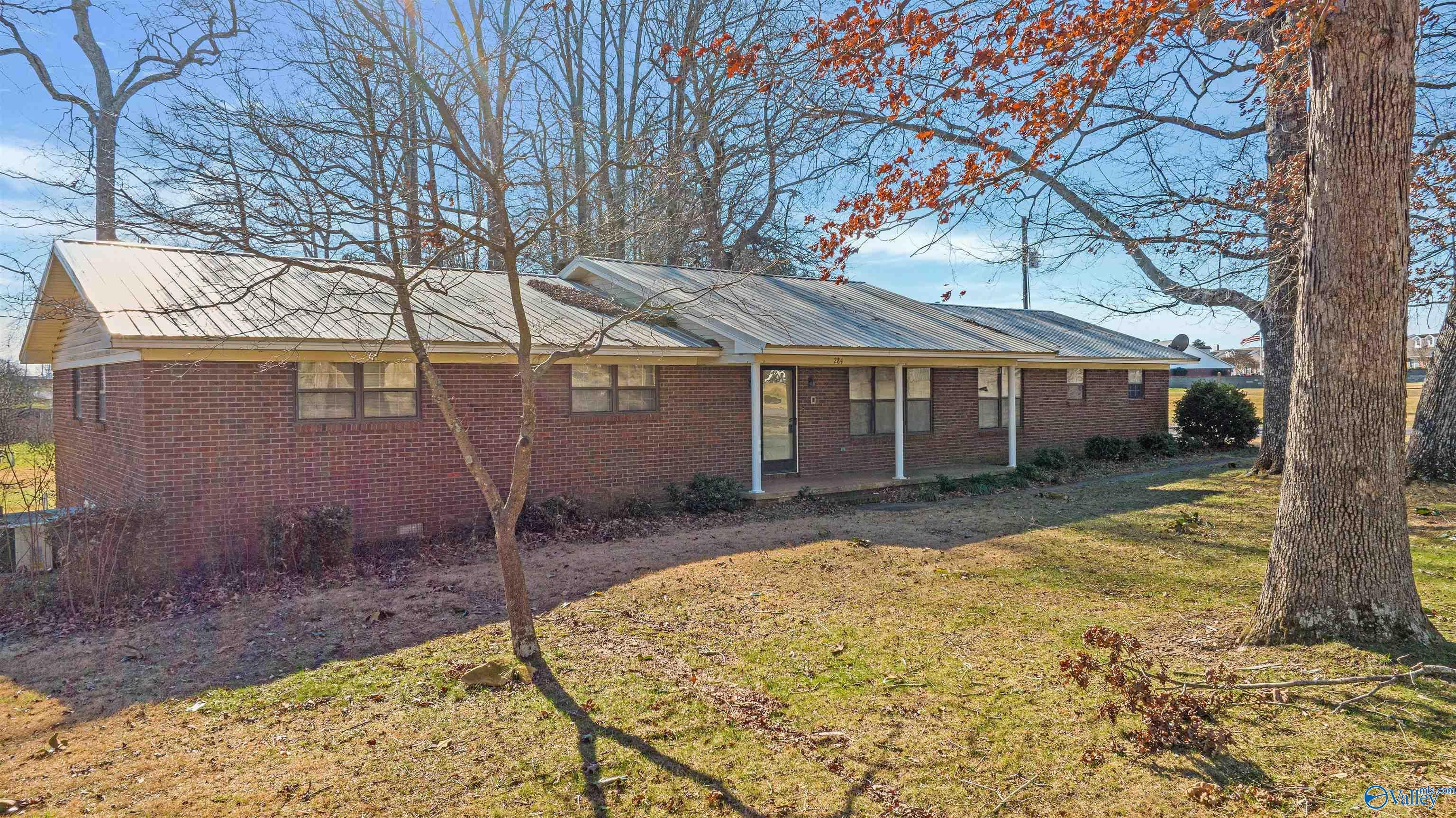284 Circle Drive — photo