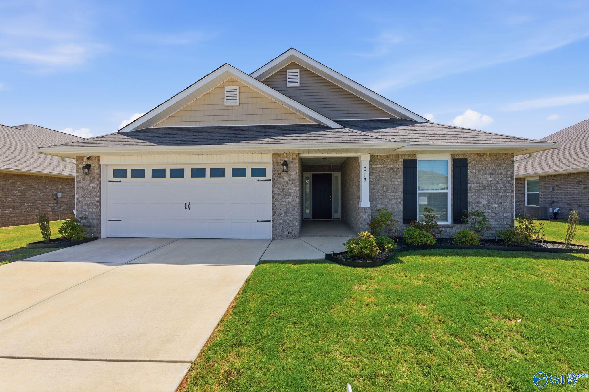219 Gwinnett Drive — photo