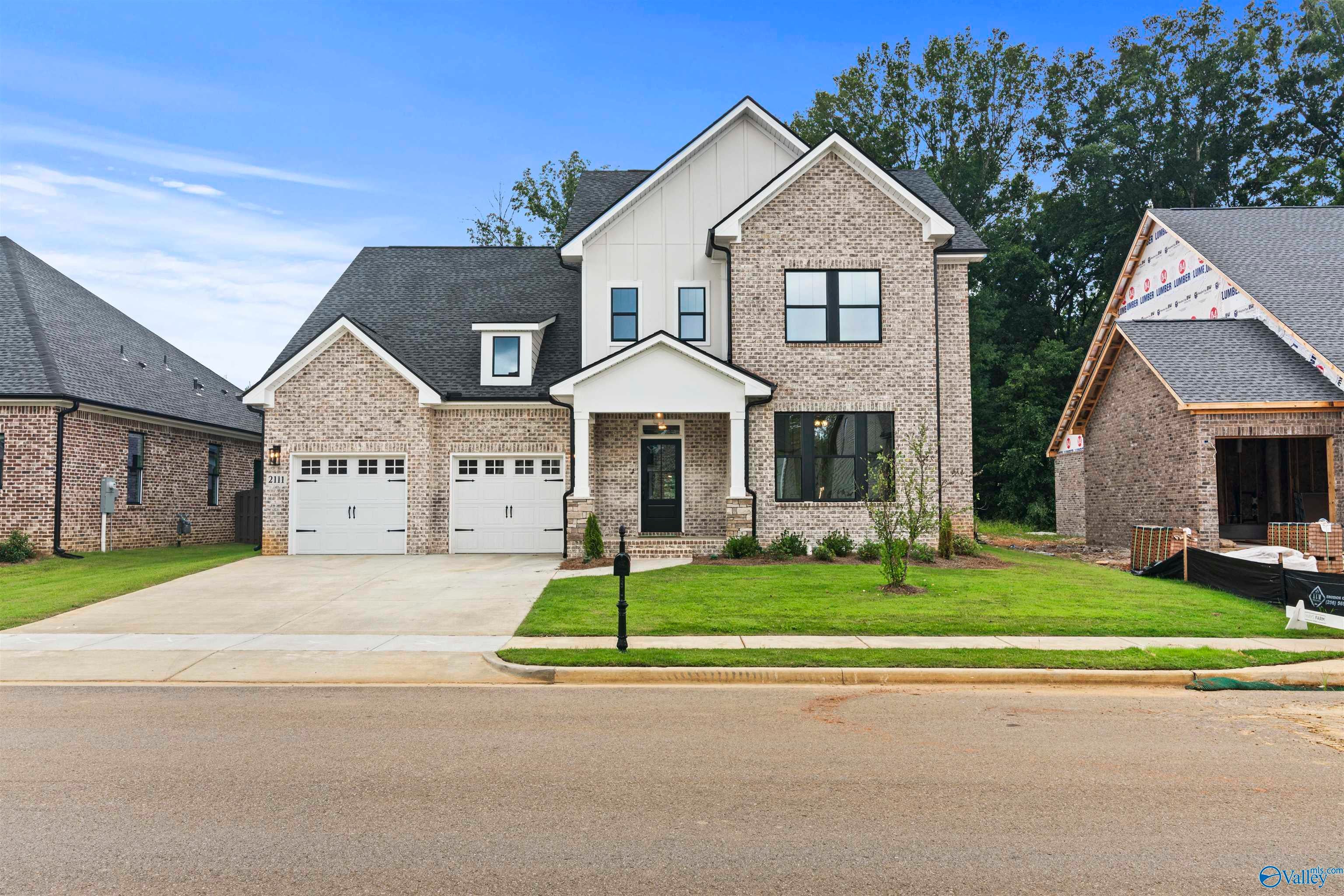 2111 Bloomfell Bend — photo