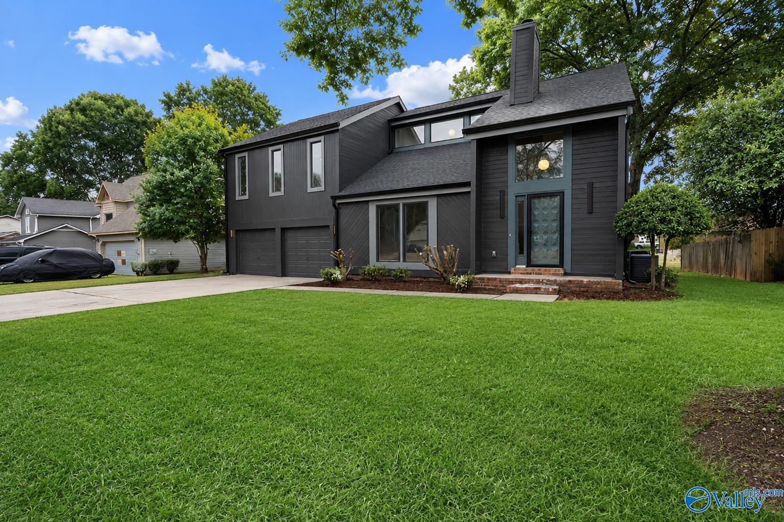 6605 Willow Springs Blvd NW — photo