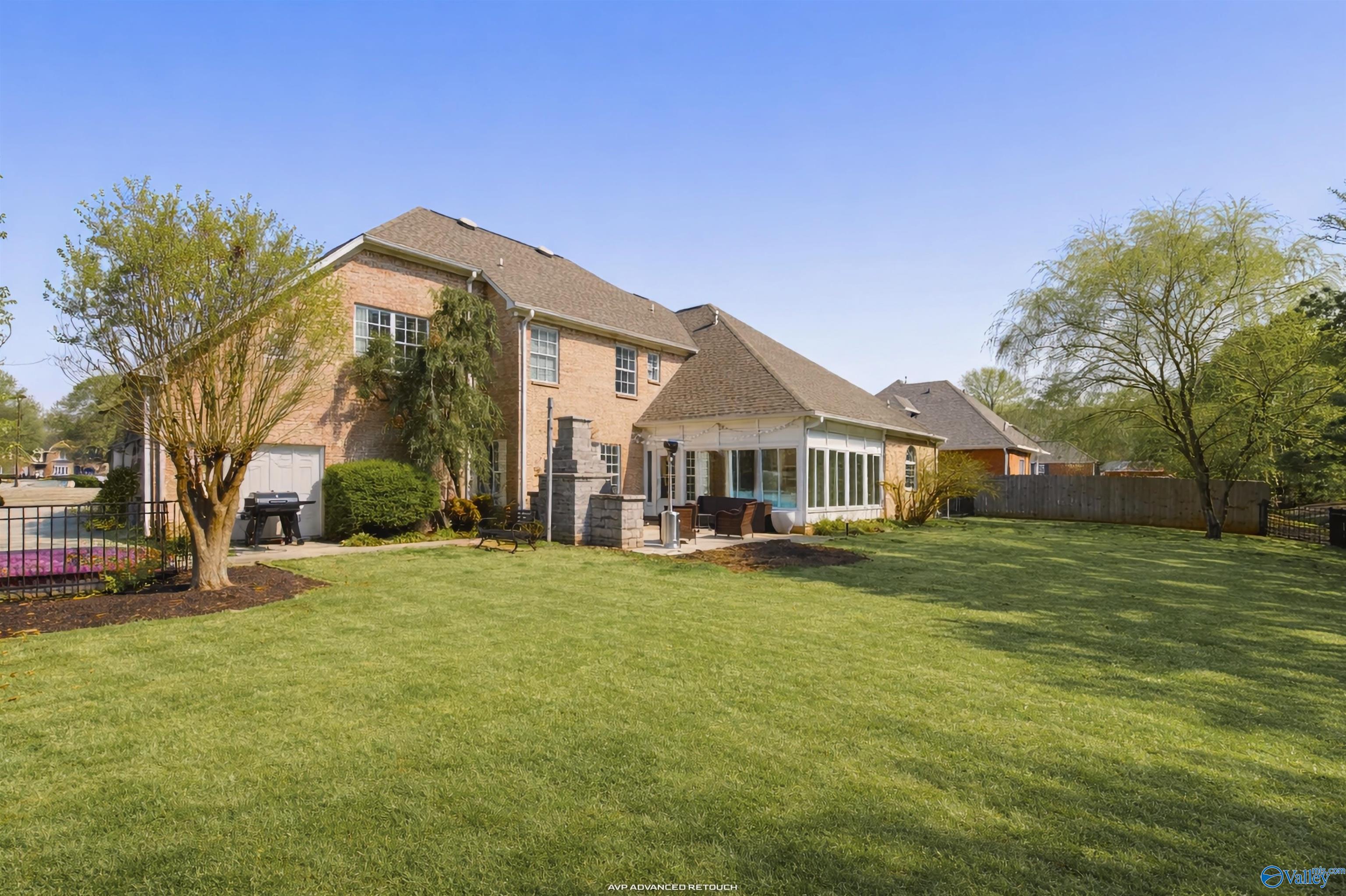 2820 Summerwind Drive SE, Decatur, AL 35603 — photo 2