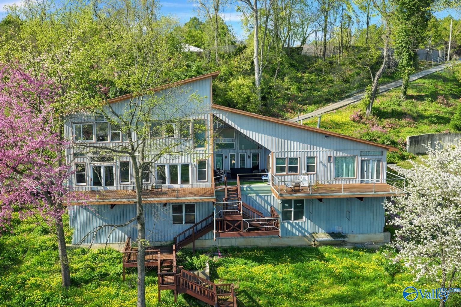 909 Pine Island Point — photo
