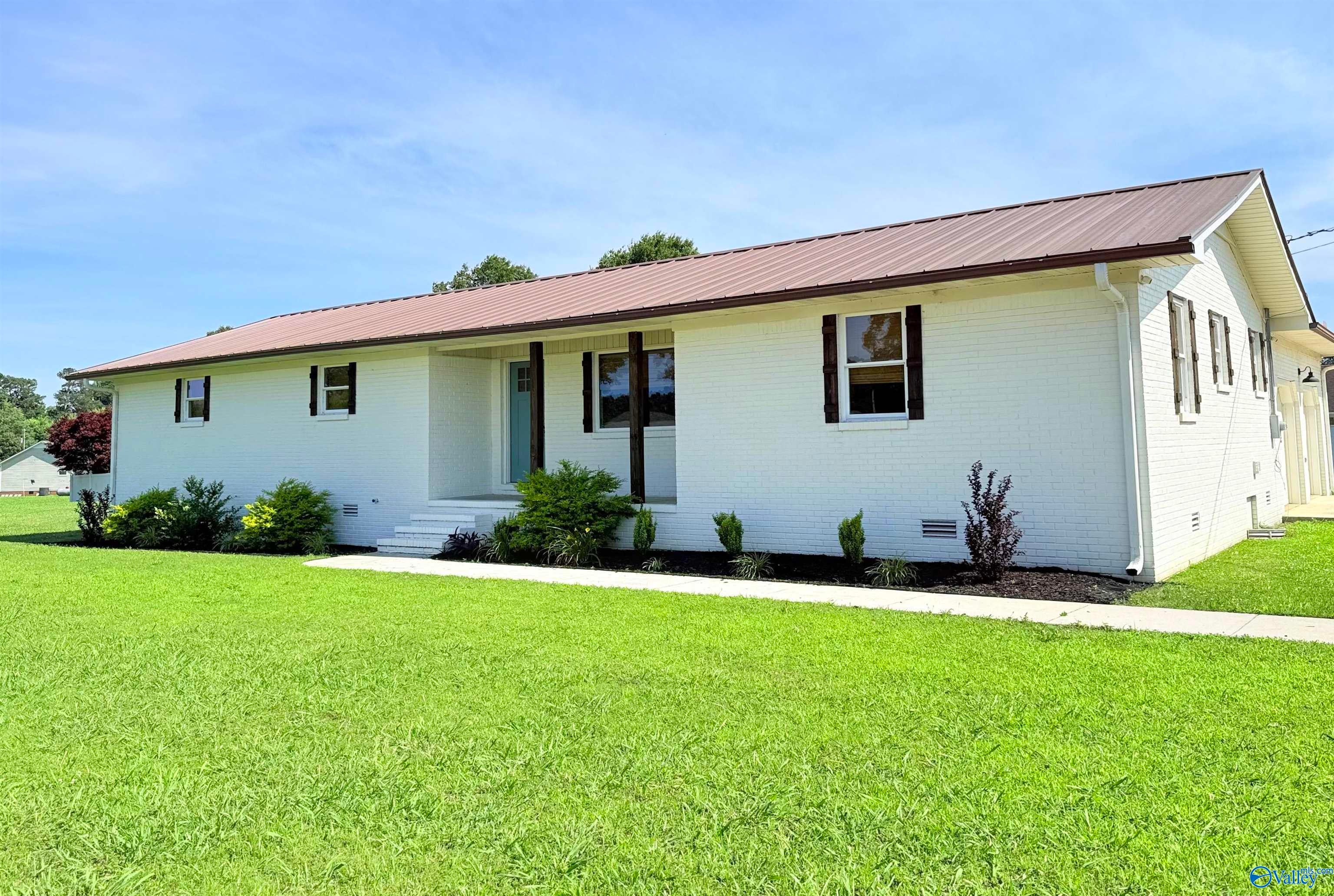 17150 Felton Drive — photo