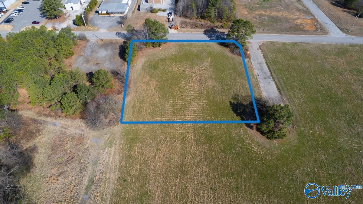 Lot 13 Commercial Drive — photo
