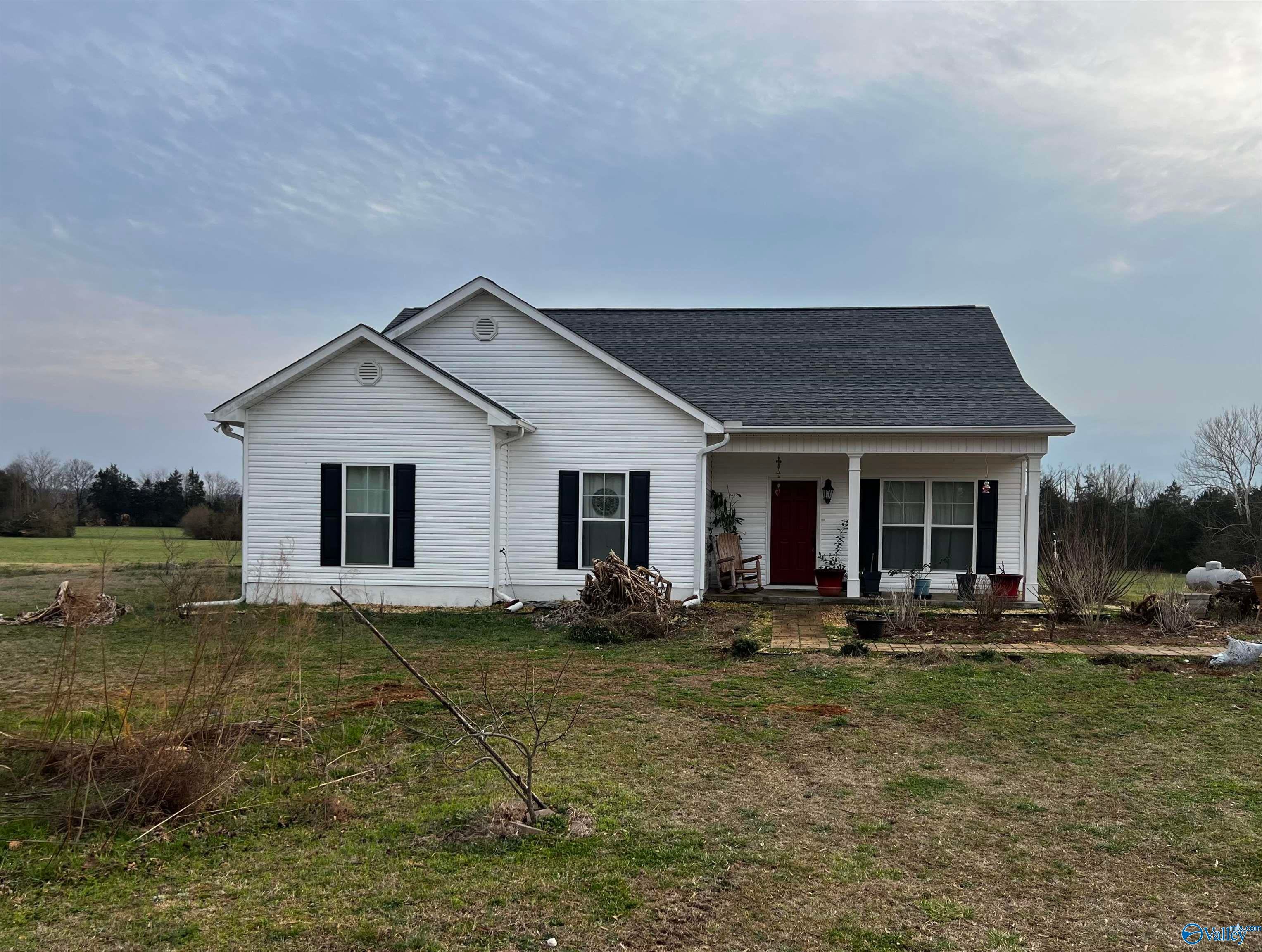 123 County Road 176 — photo