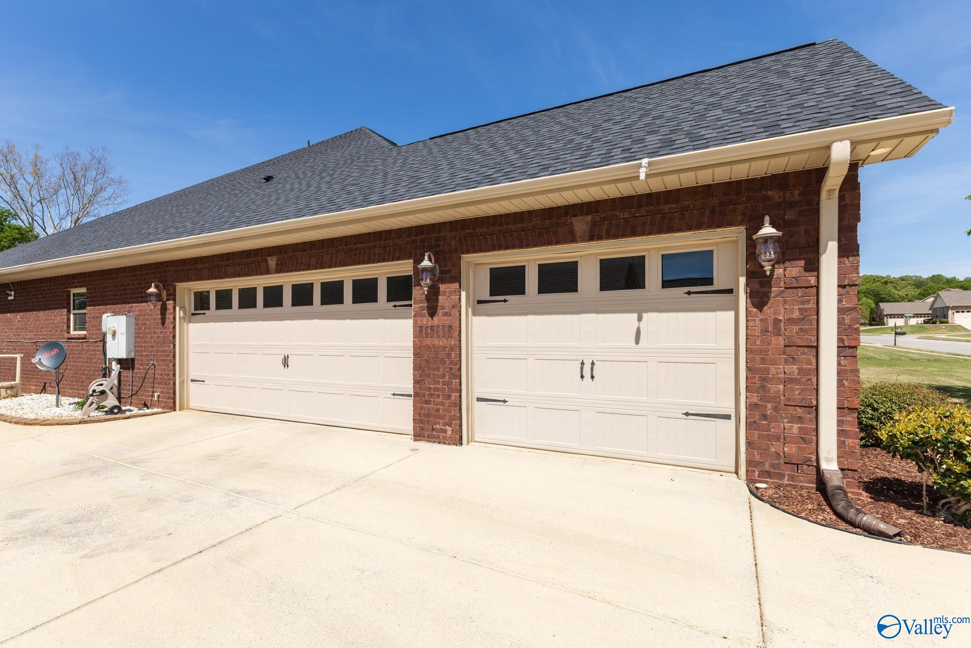 114 Rushing Brook Drive, Madison, 35756 — photo 3
