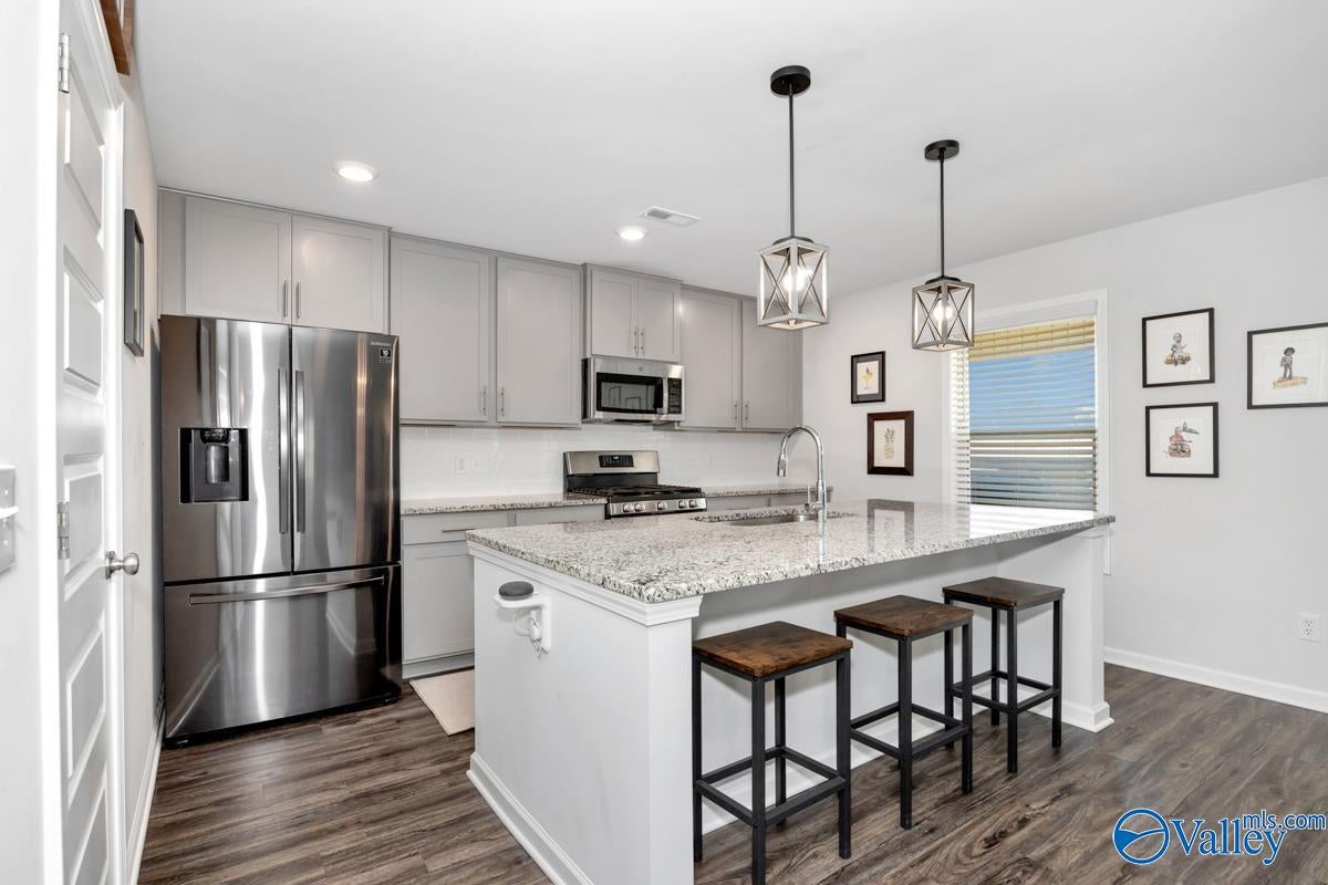 104 Umbra Circle — photo