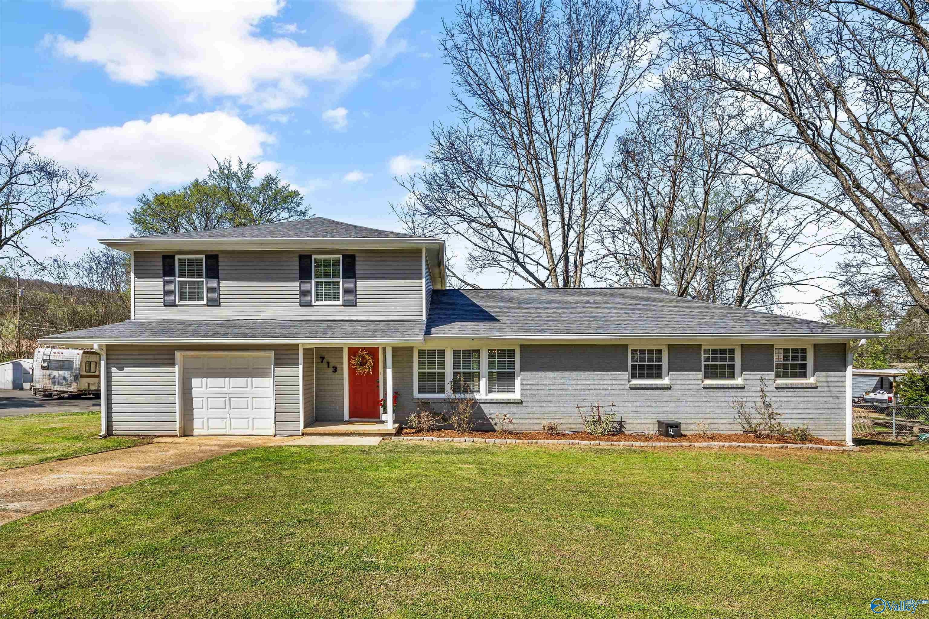 713 Stanhope Drive — photo