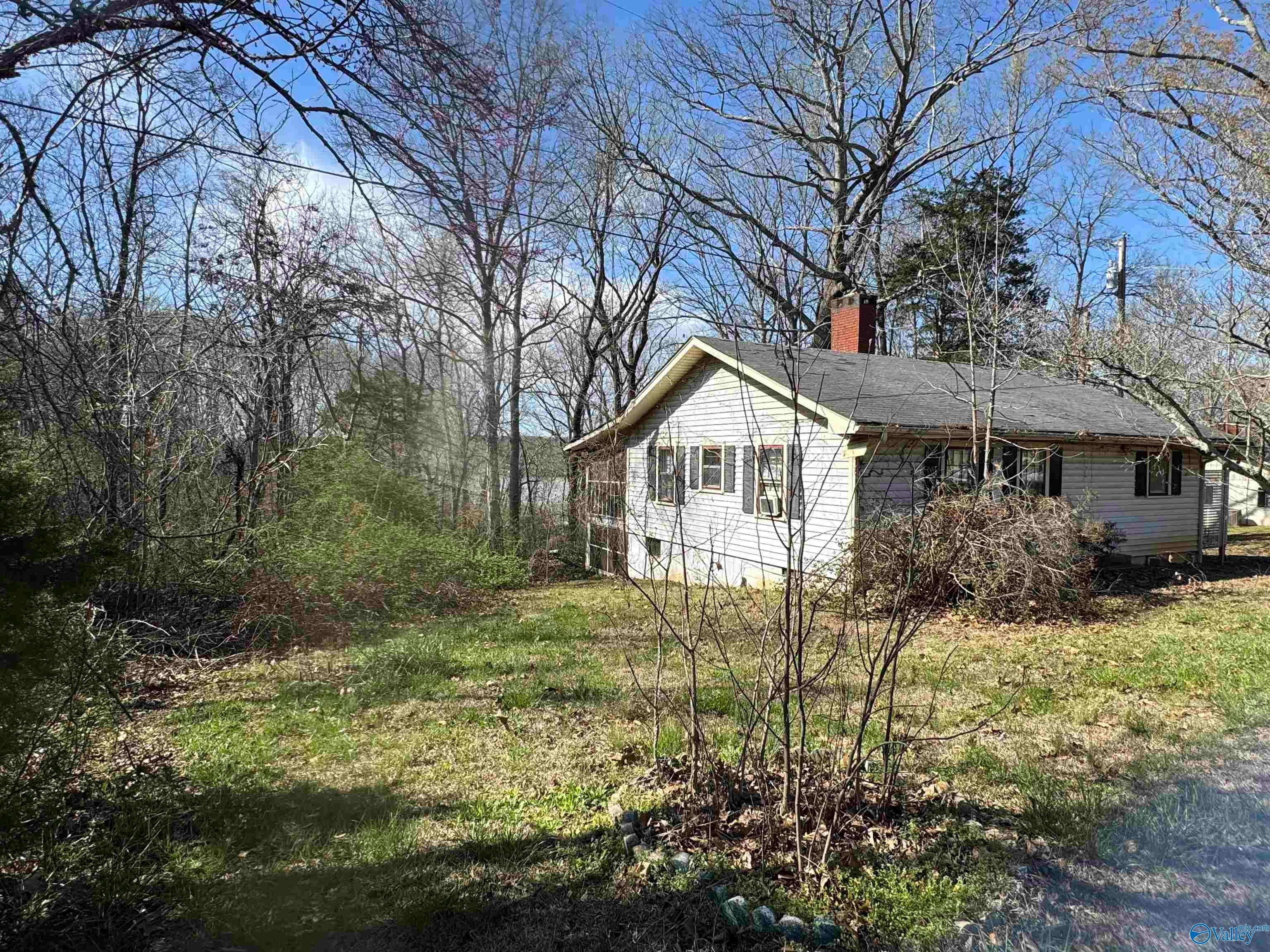 18387 Dement Road — photo