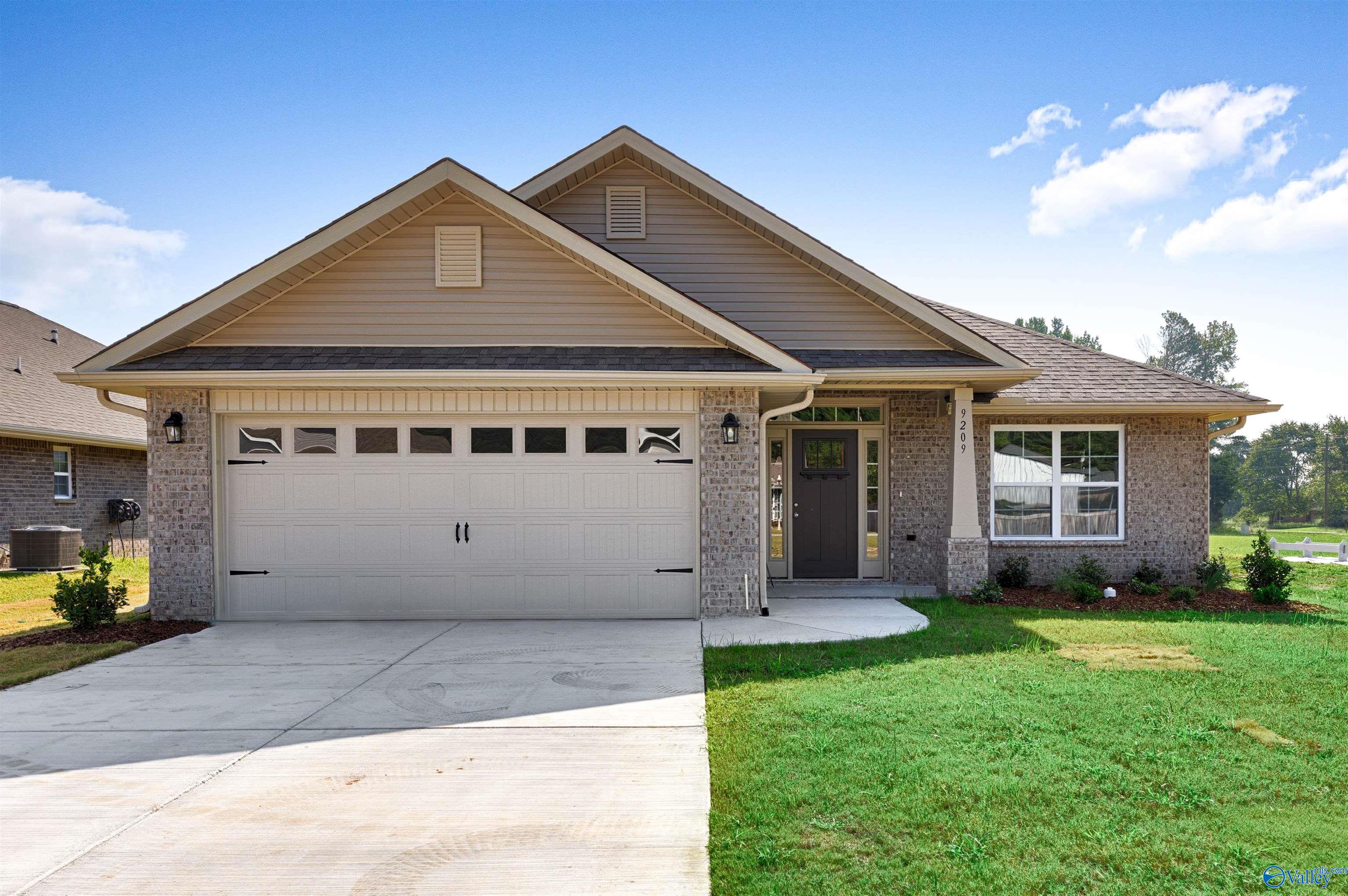 15533 Wildflower Bend — photo