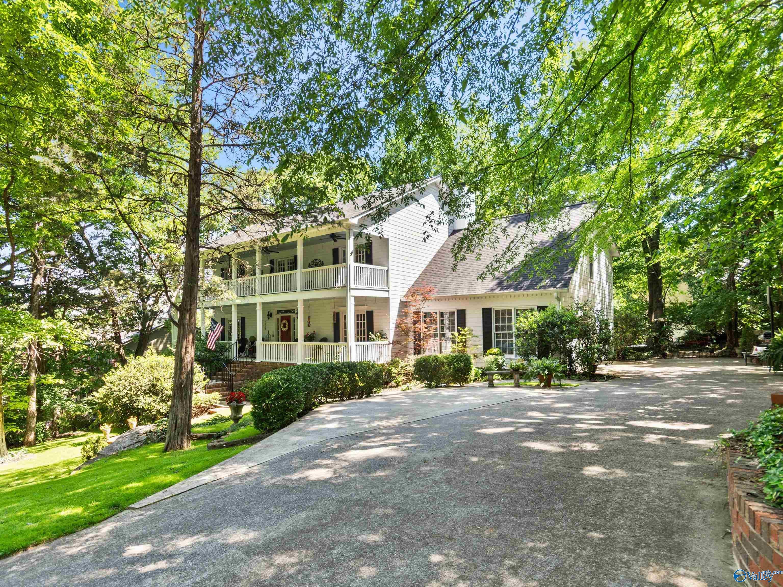 1403 Bramblewood Drive — photo